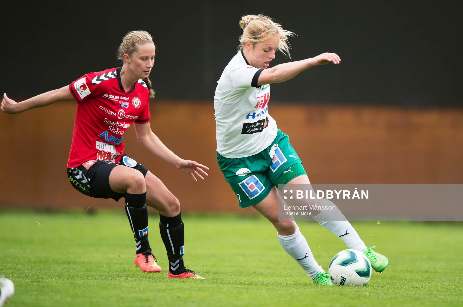 Mallbackens Mimmi Larsson i matchen i damallsvenskan mellan