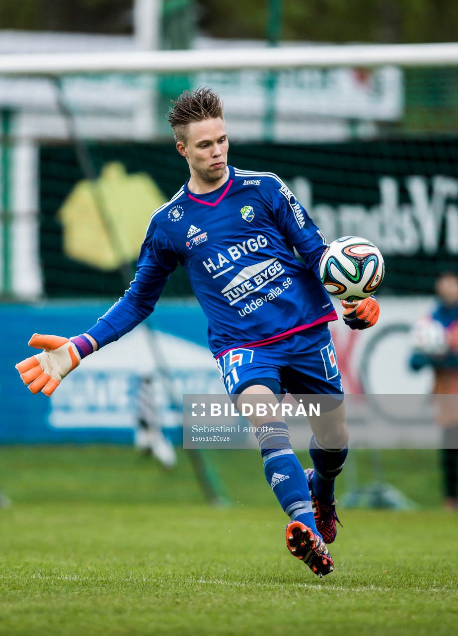 Ljungskiles målvakt Jonathan Johansson
