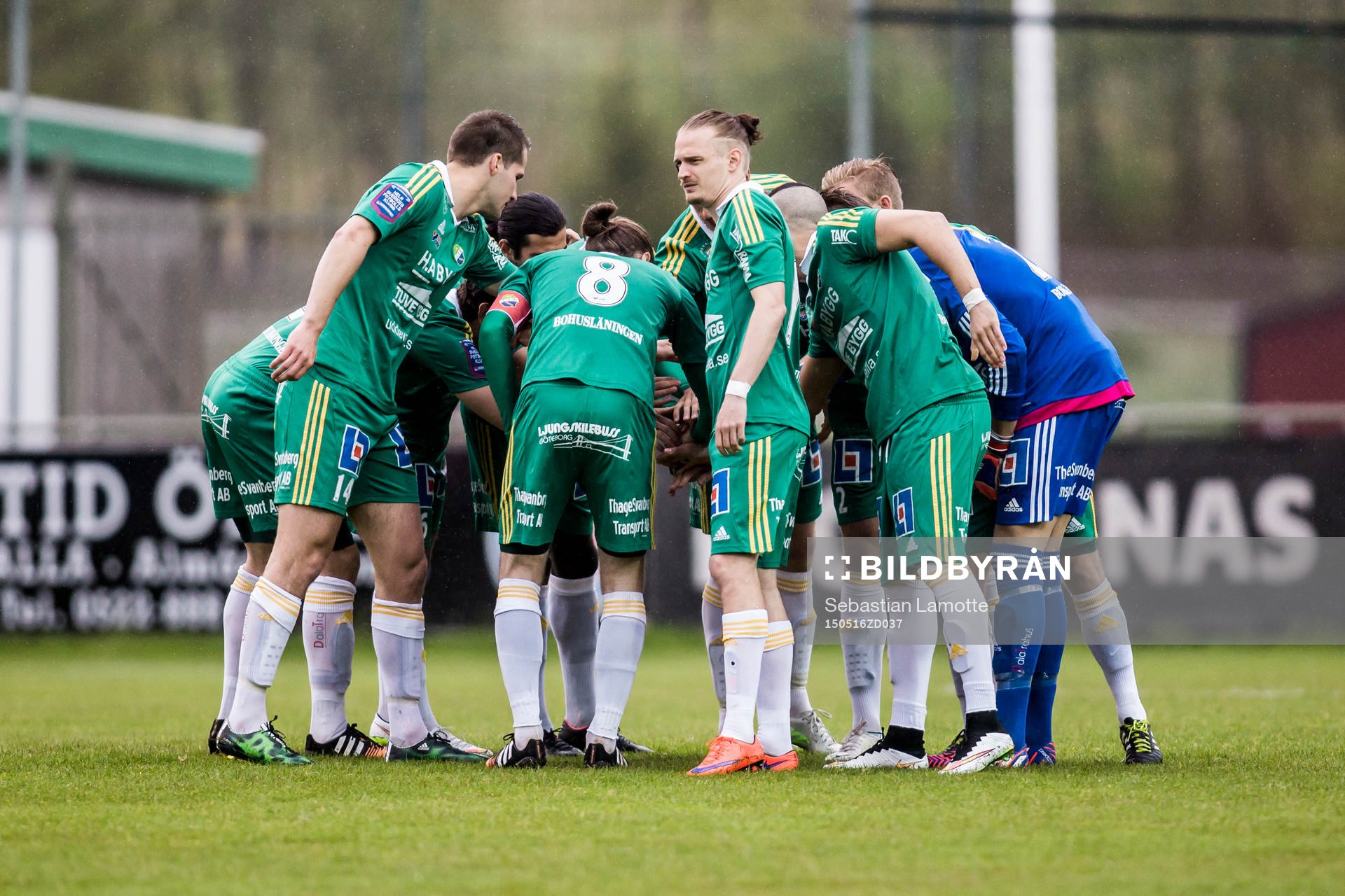 Ljungskile laddar upp med en samling precis innan avspark