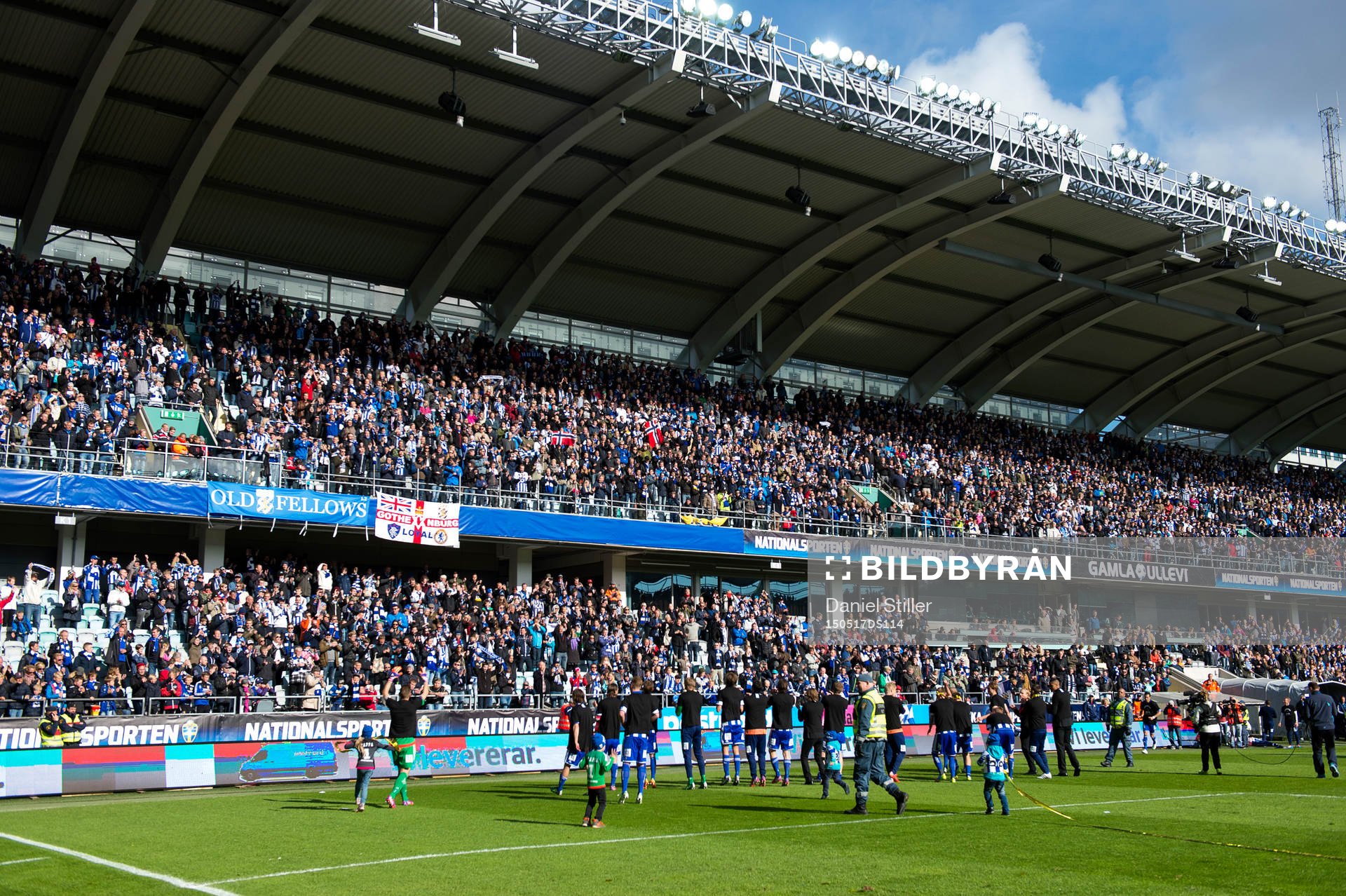IFK Göteborg tackar publiken efter finalen i Svenska Cupen i fotboll mellan IFK Göteborg och Örebro den 17 maj 2015 i Göteborg.