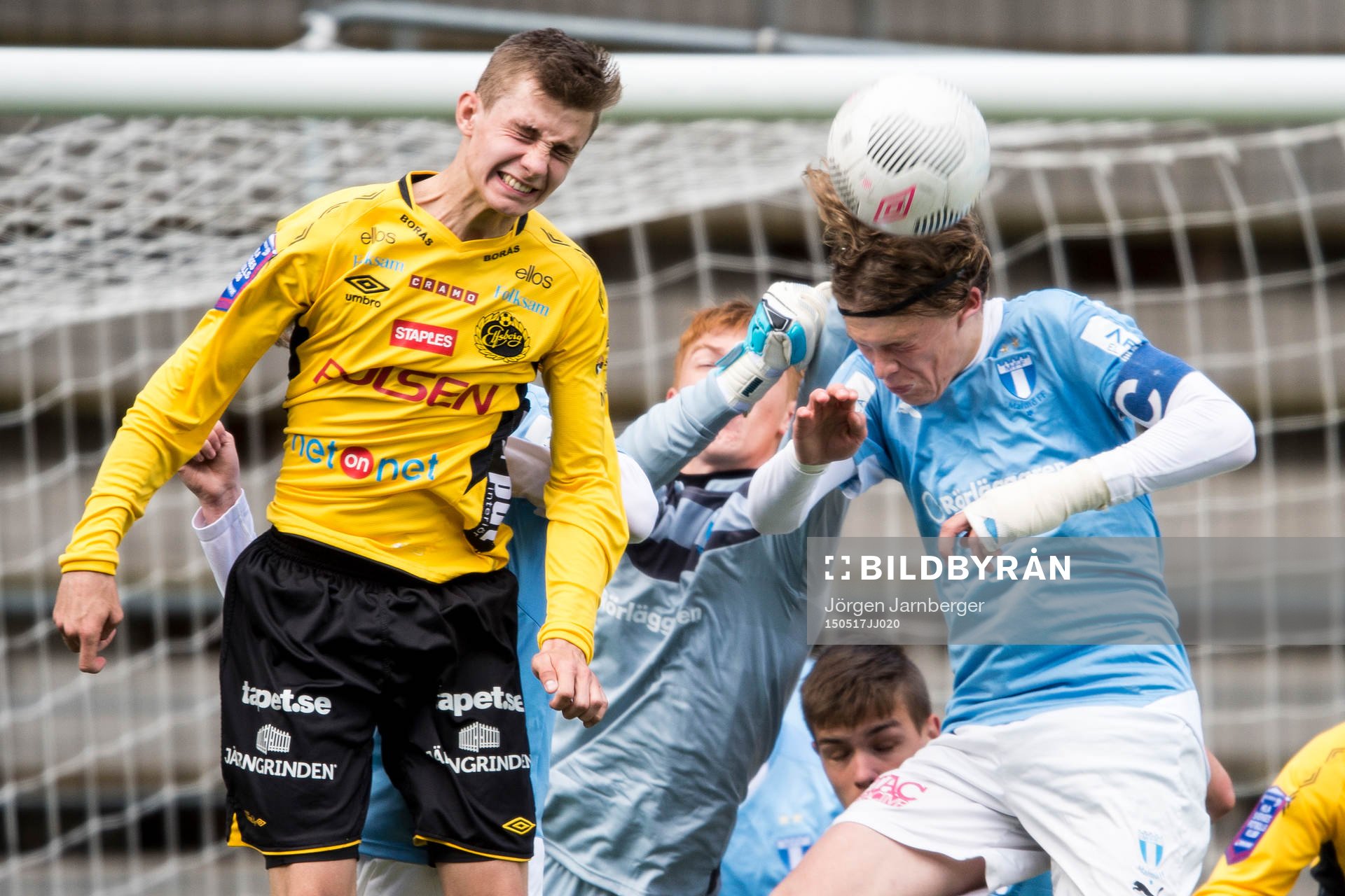 Kamp mellan Filip Varenhed och Hugo Andersson i Malmö FFs
