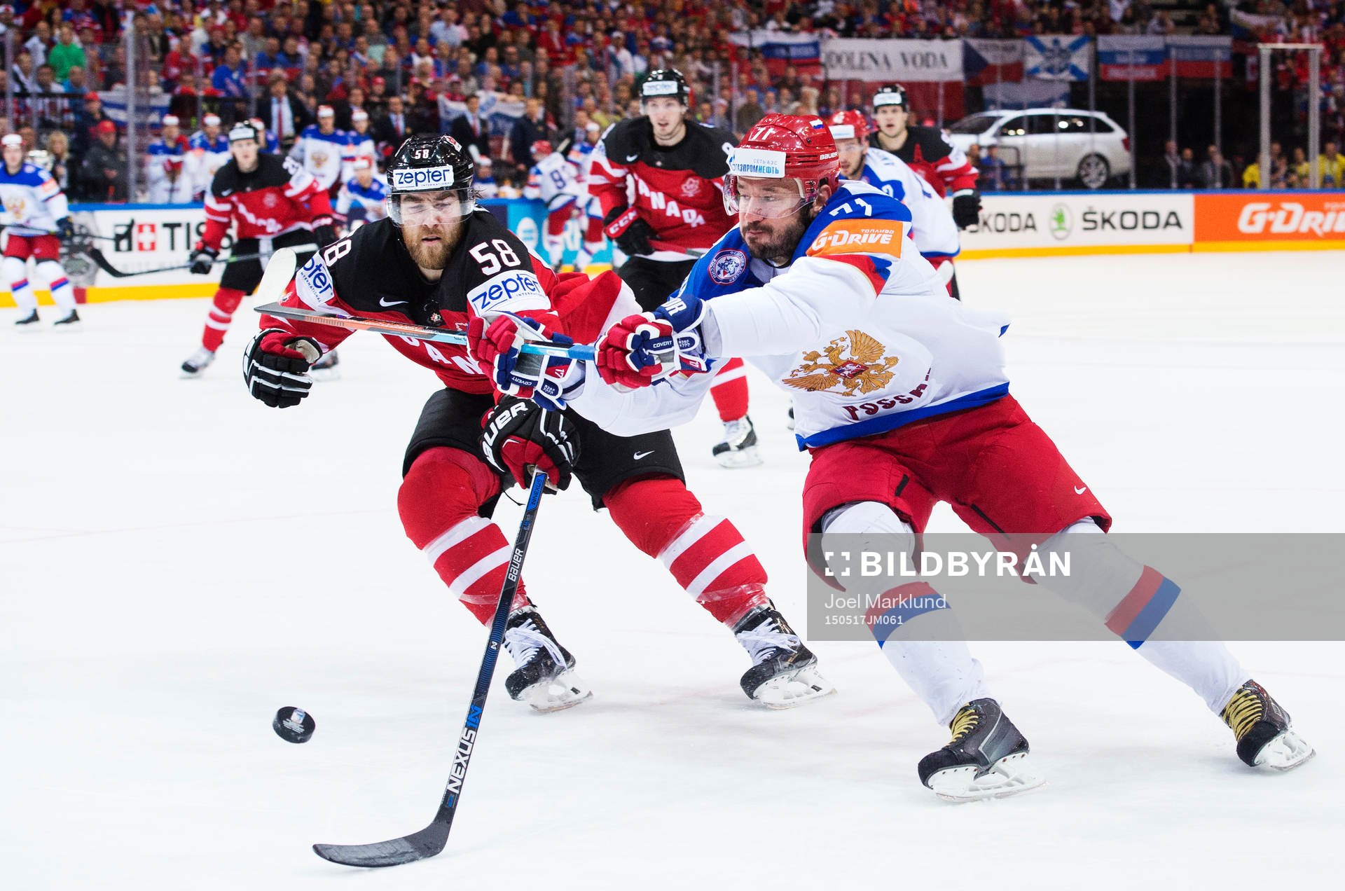 Kanadas David Savard utmanas av Rysslands Ilya Kovalchuk