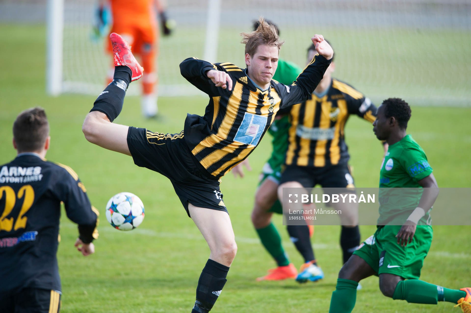 IFK Hässleholms Filip Ranmo i matchen i division 2 Södra