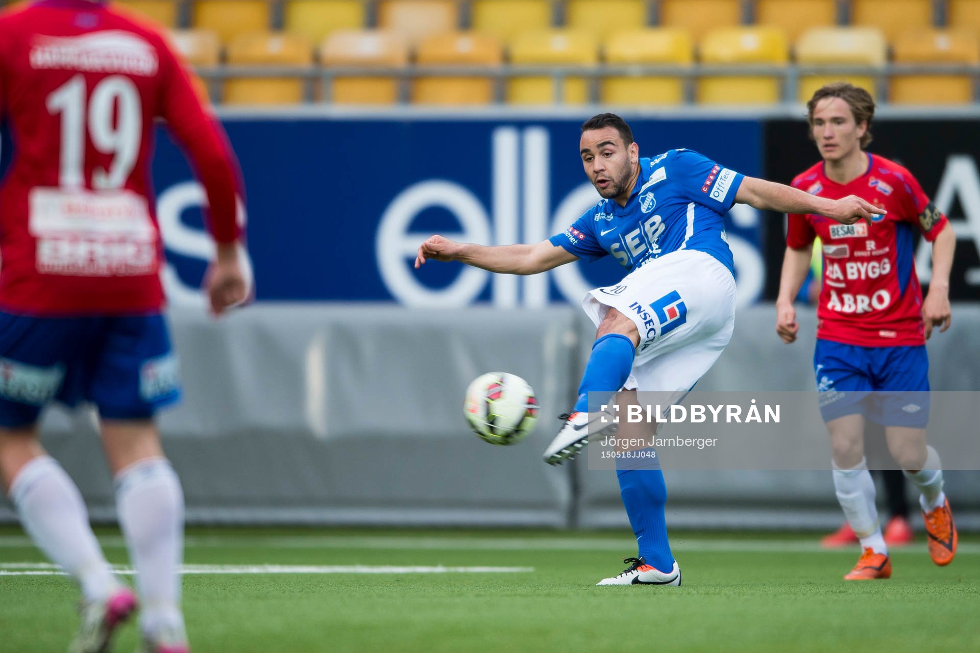 Norrbys Richard Yarsuvat under en fotbollsmatch i division 1 södra mellan Norrby och Örgryte den 18 maj 2015 i Borås.
