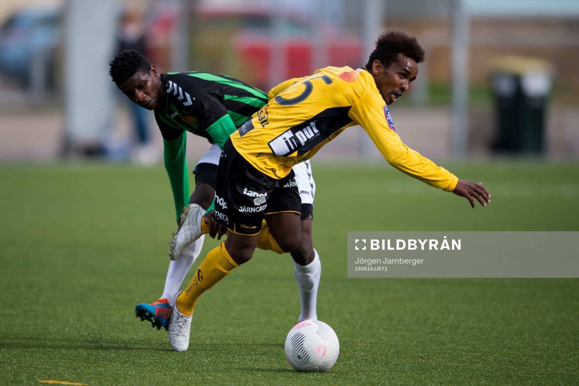 Kamp mellan Elfsborgs Aydrus Hassan Ibrahim och GAIS Alieu