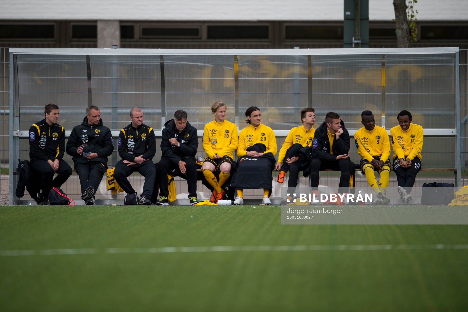 Elfsborgs ledare och spelare på bänken