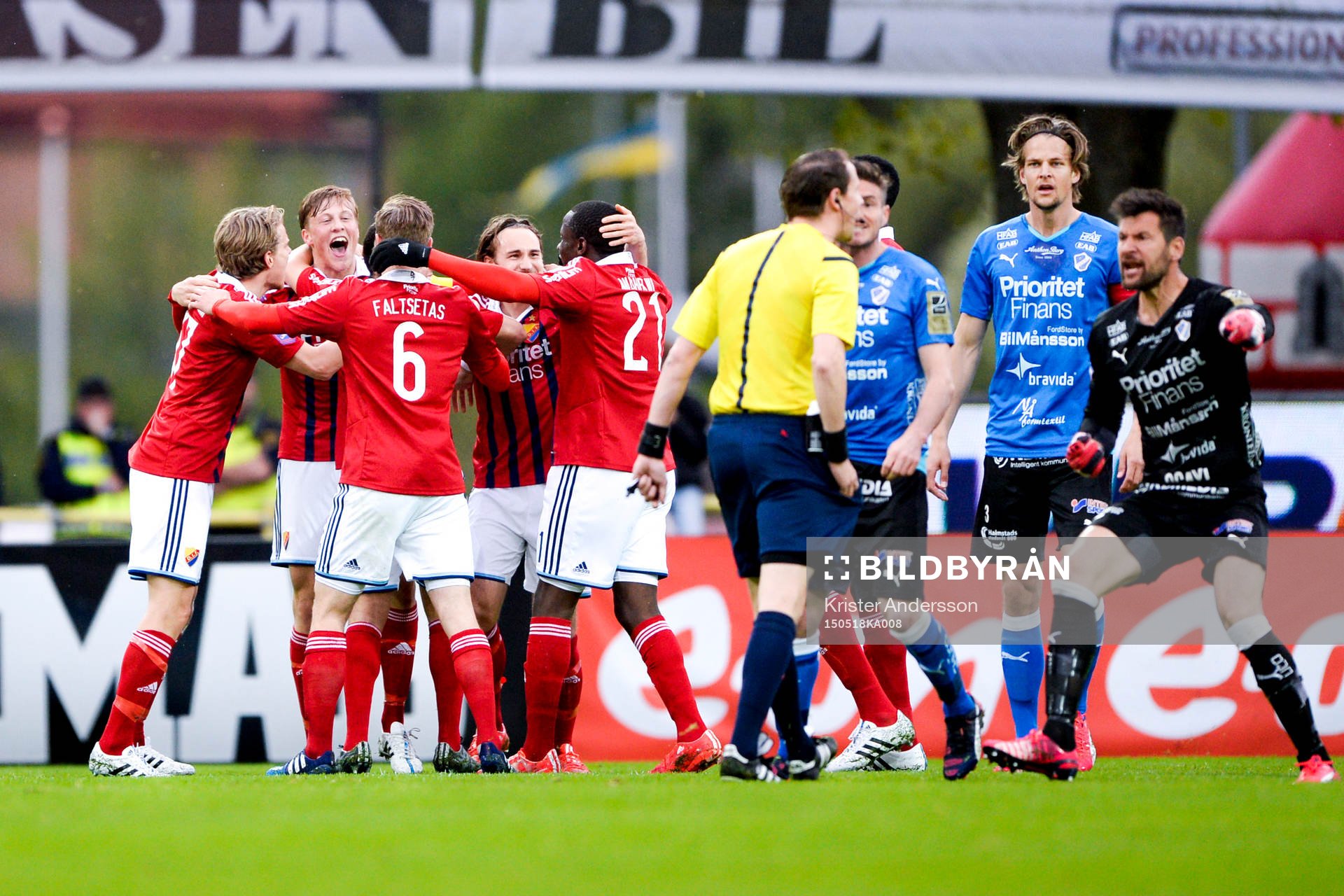 Djurgårdens spelare jublar