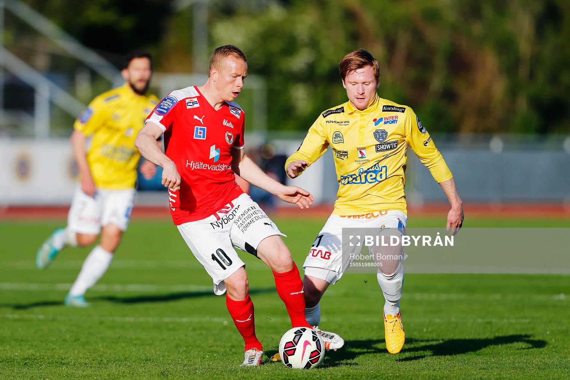 Kalmars Tobias Eriksson och Falkenbergs Dan Keat