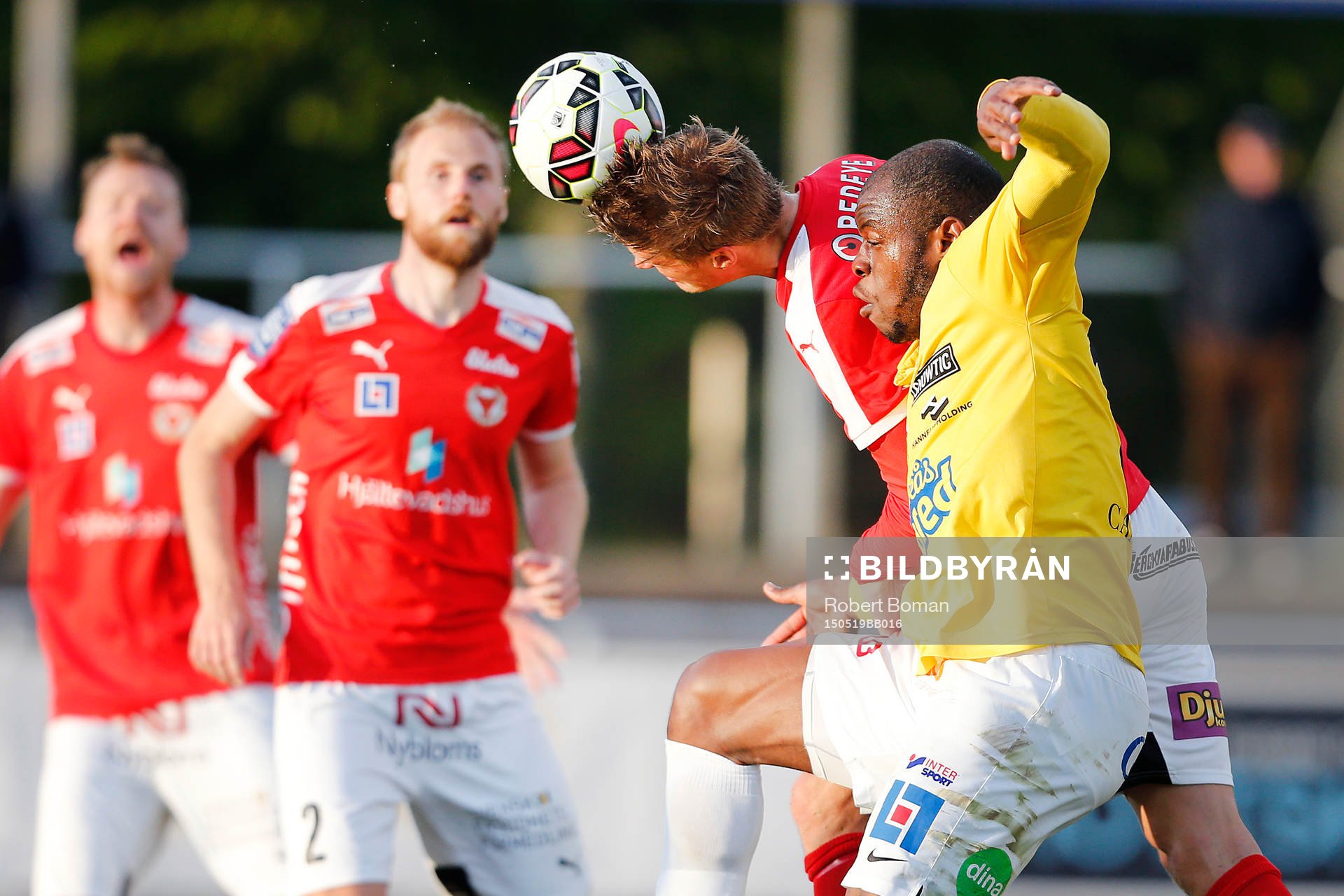 Kalmars Viktor Elm och Falkenbergs Hakeem Araba