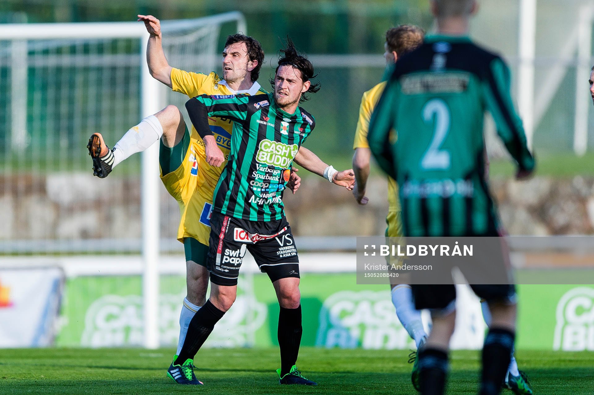 Ljungskiles Aleksandar Kitic och Varbergs Robin Tranberg