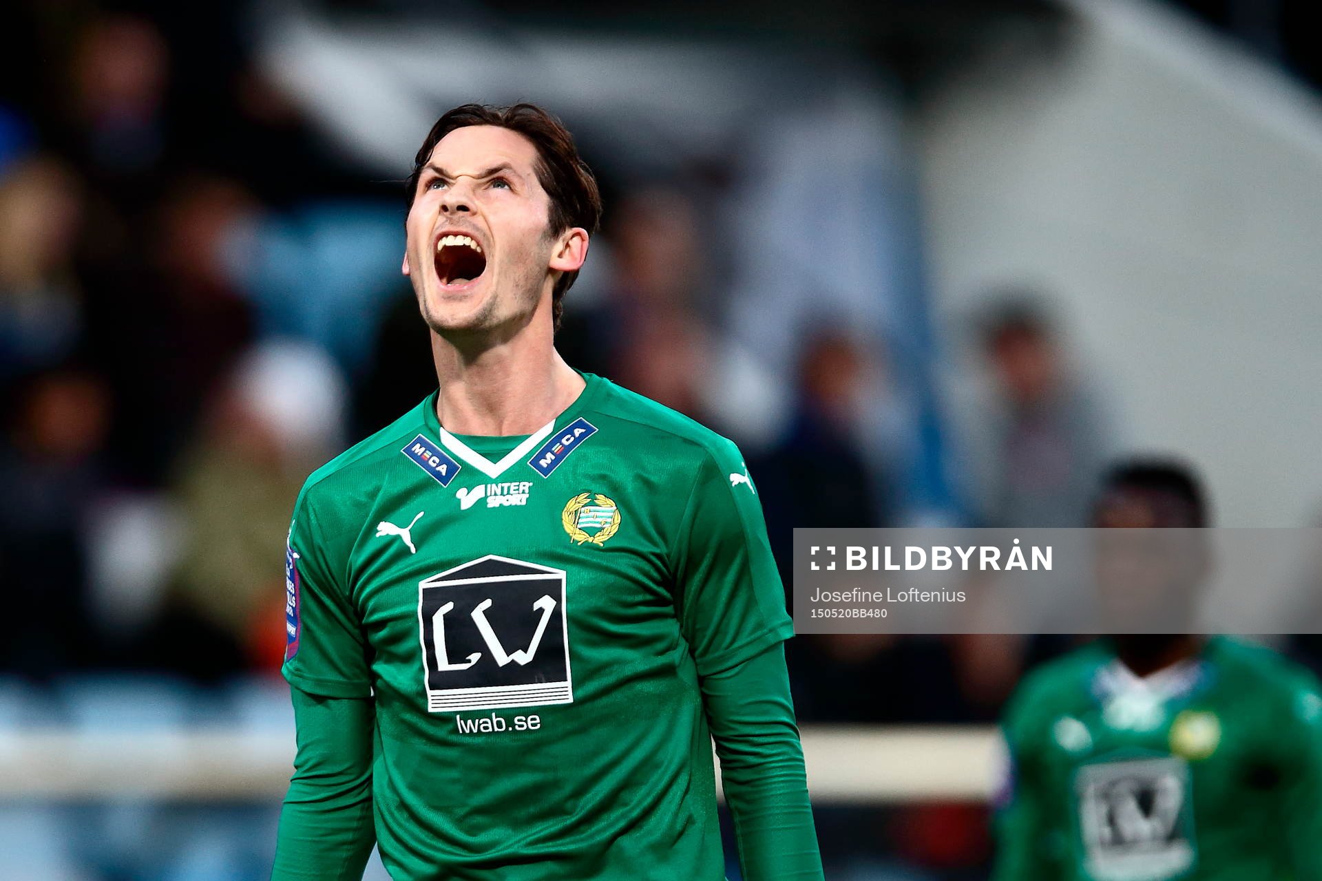 Hammarbys Philip Haglund reagerar
