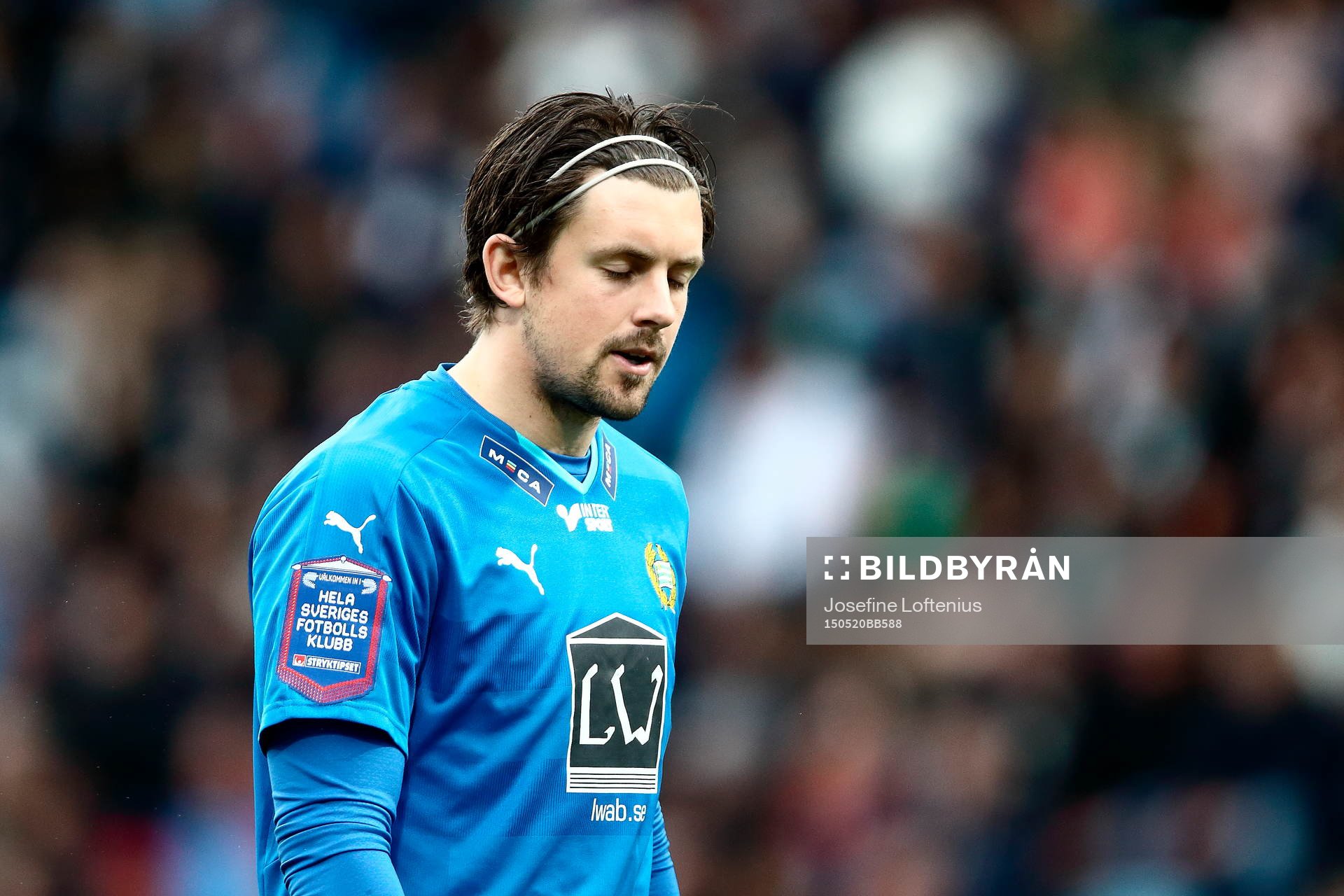 Hammarbys målvakt Johannes Hopf deppar