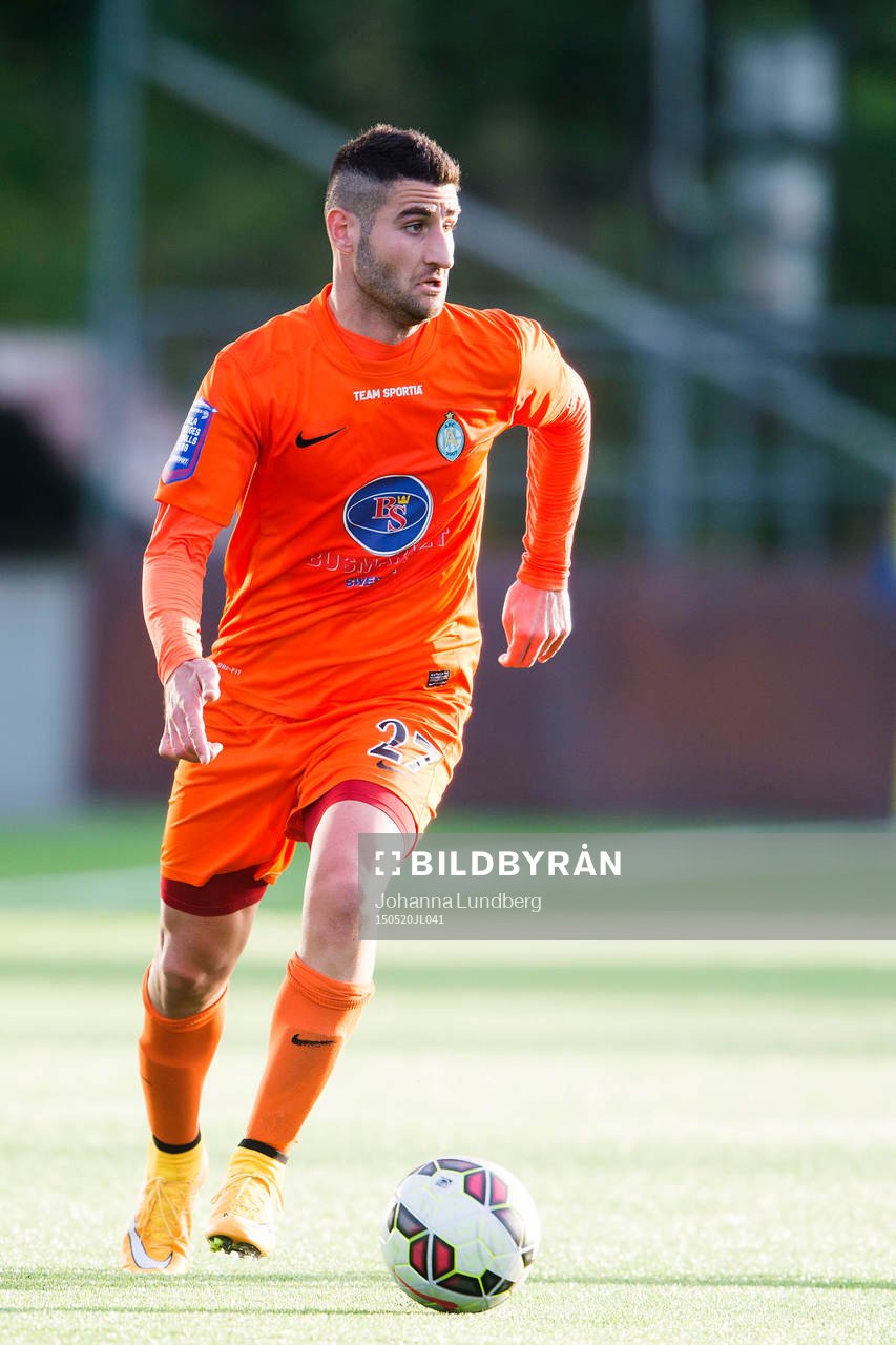 Athletics Robert Massi under fotbollsmatchen i Superettan mellan AFC United och Värnamo den 20 maj 2015 i Stockholm.
