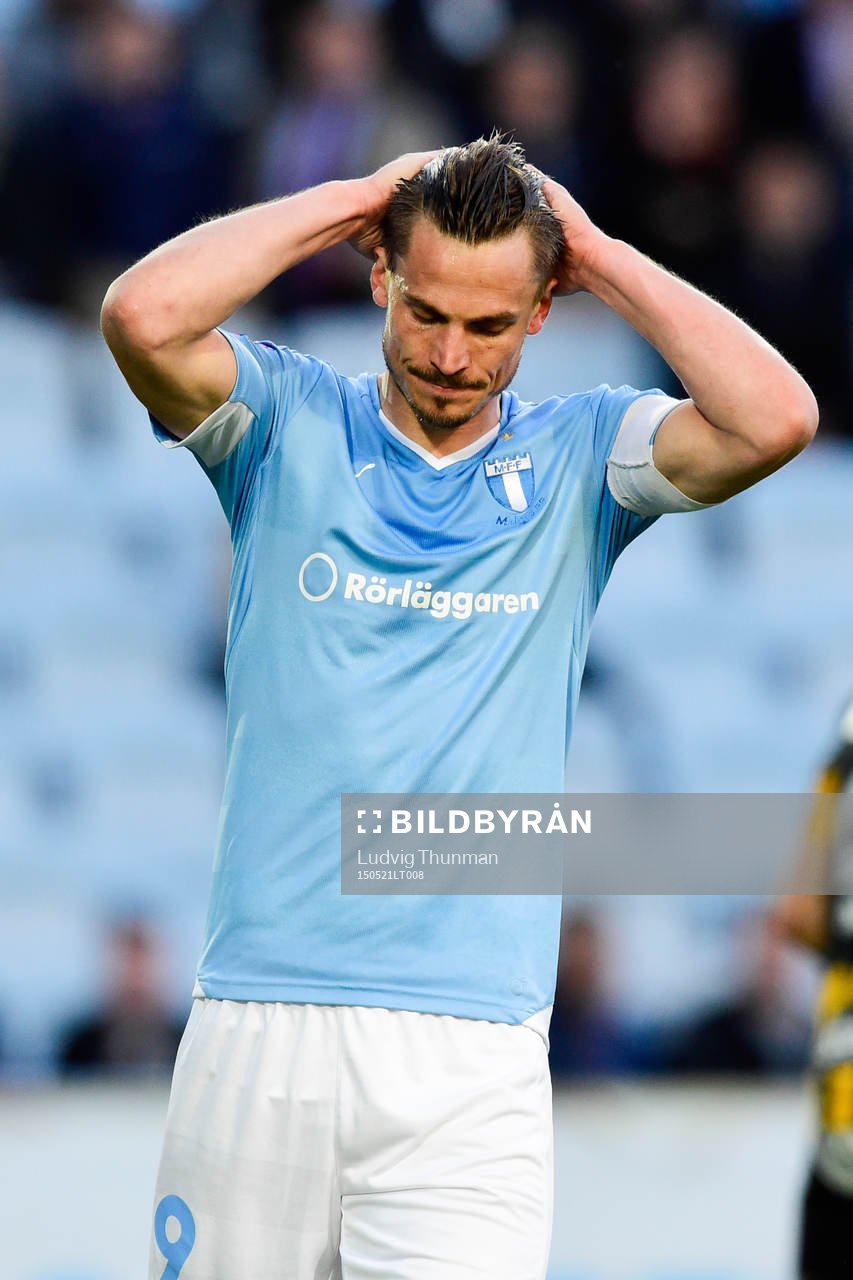 1 Malmö FFs Markus Rosenberg deppar