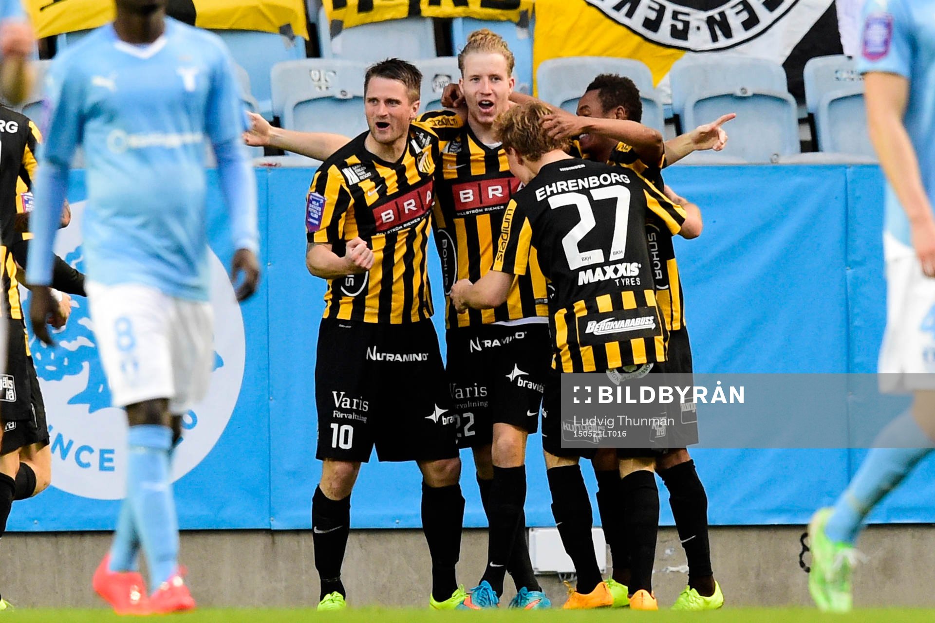 1 Häckens Samuel Gustafson jublar