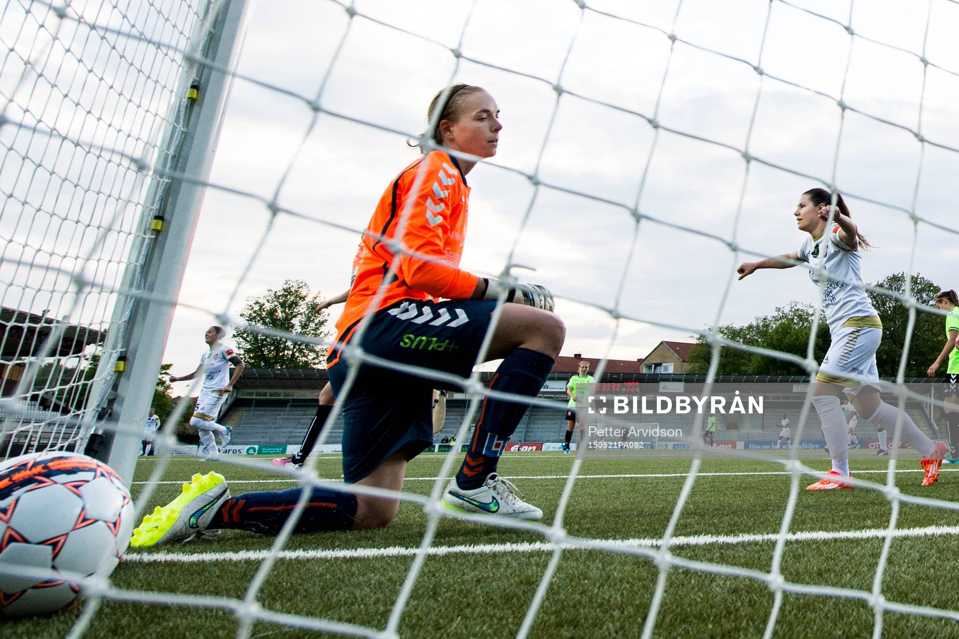 Kristianstads målvakt Brett Maron deppar och Rosengårds