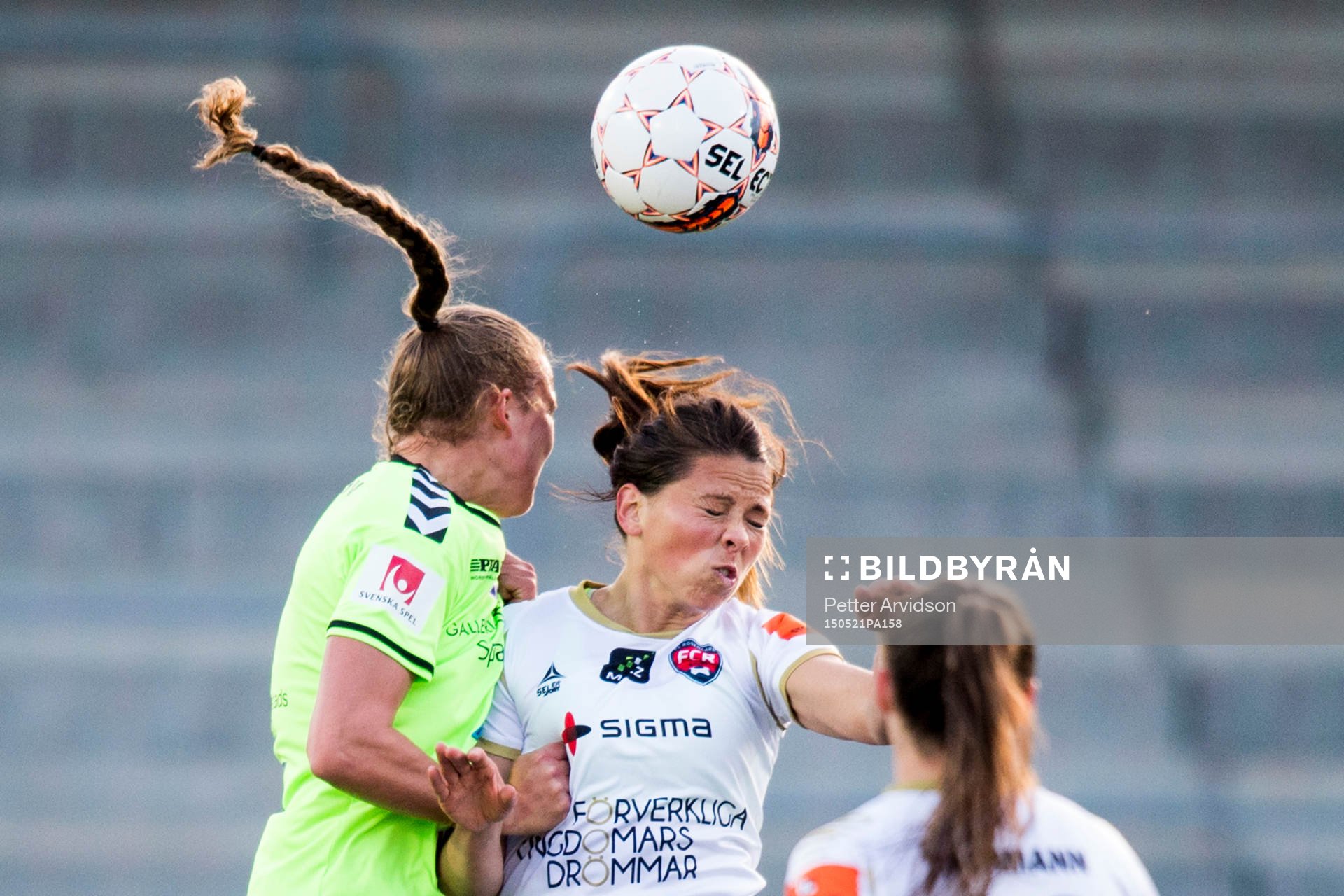 Kristianstads Therese Ivarsson och Rosengårds Sara Björk