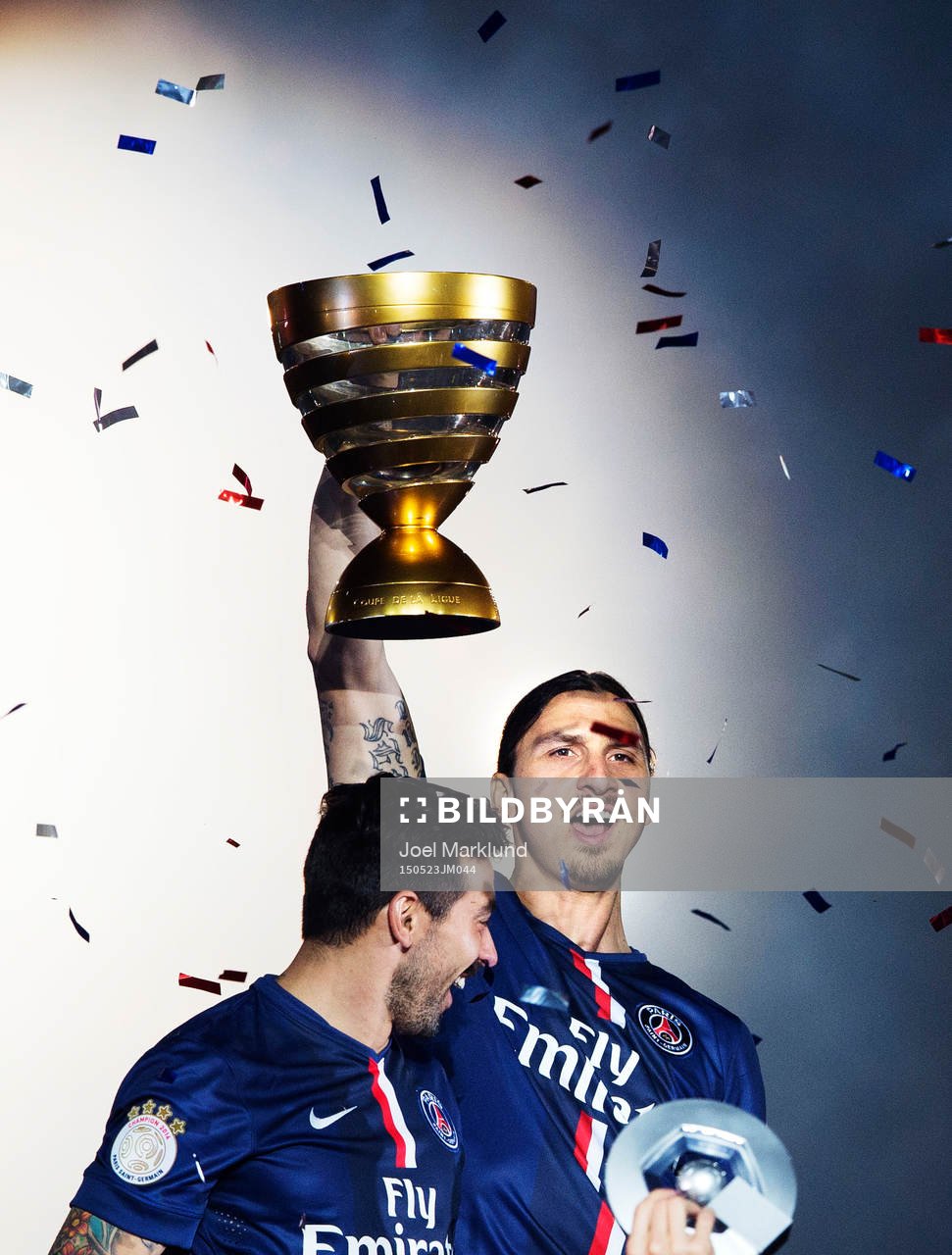 s Ezequiel Lavezzi och Zlatan Ibrahimovic jublar när de