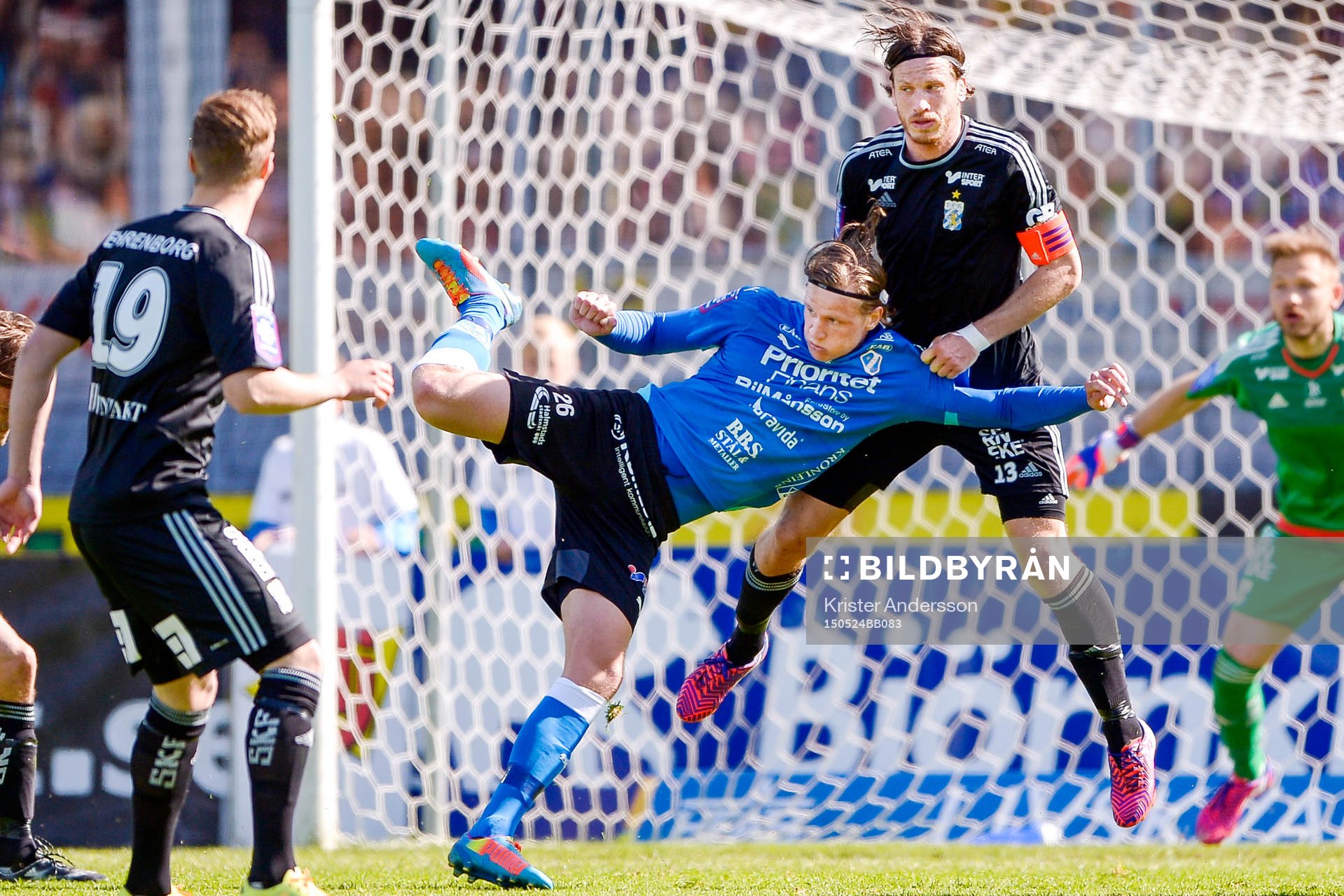 Halmstads Alexander Berntsson och IFK Göteborgs Gustav