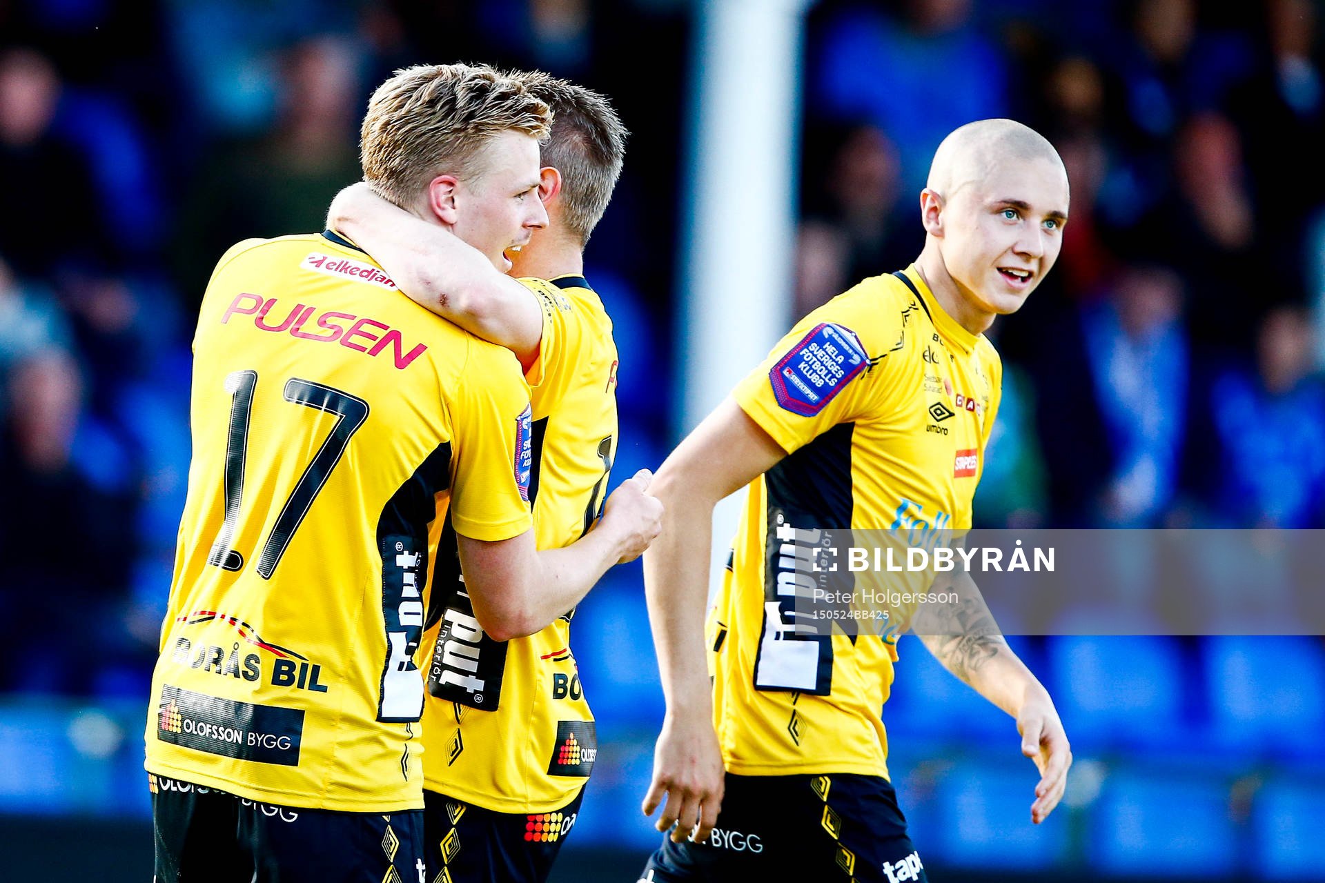 Elfsborgs Per Frick ,nr17, jublar