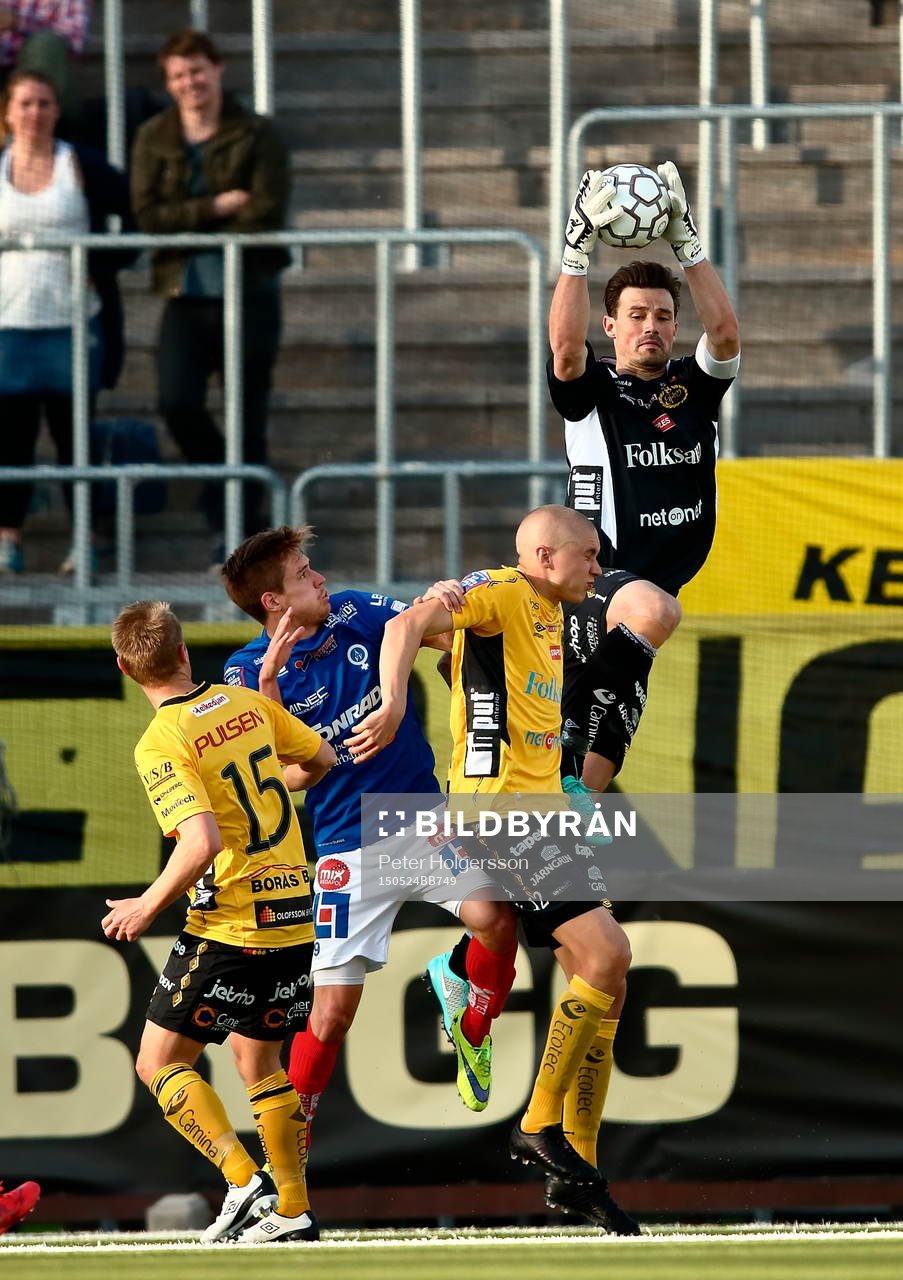 Räddning av Elfsborgs målvakt Kevin Stuhr Ellegaard