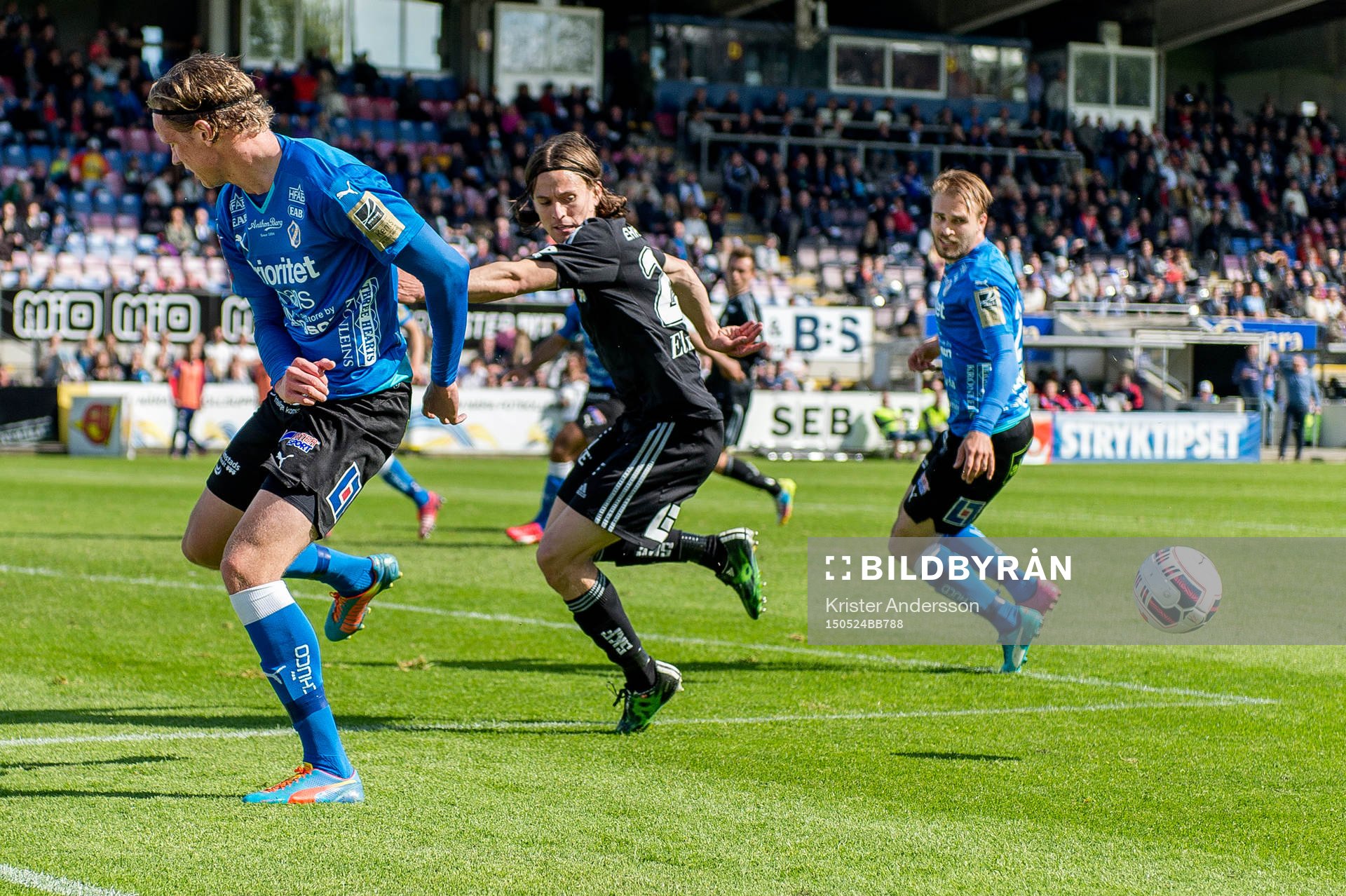 IFK Göteborgs Lasse Vibe under fotbollsmatchen i Allsvenskan mellan Halmstad och IFK Göteborg den 24 maj 2015 i Halmstad.