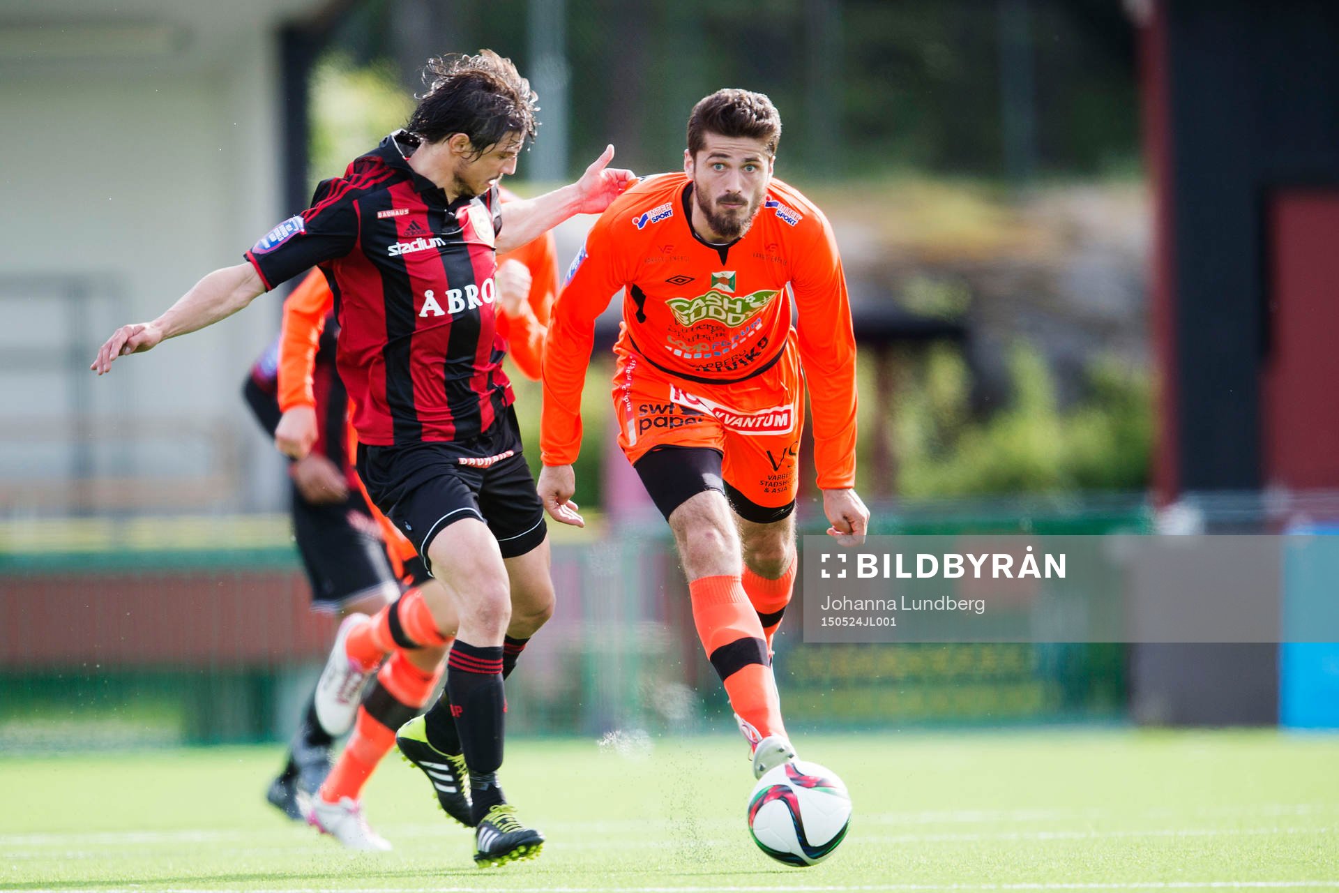 Brommapojkarnas Gabriel Petrovic och Varbergs Ajsel Kujovic