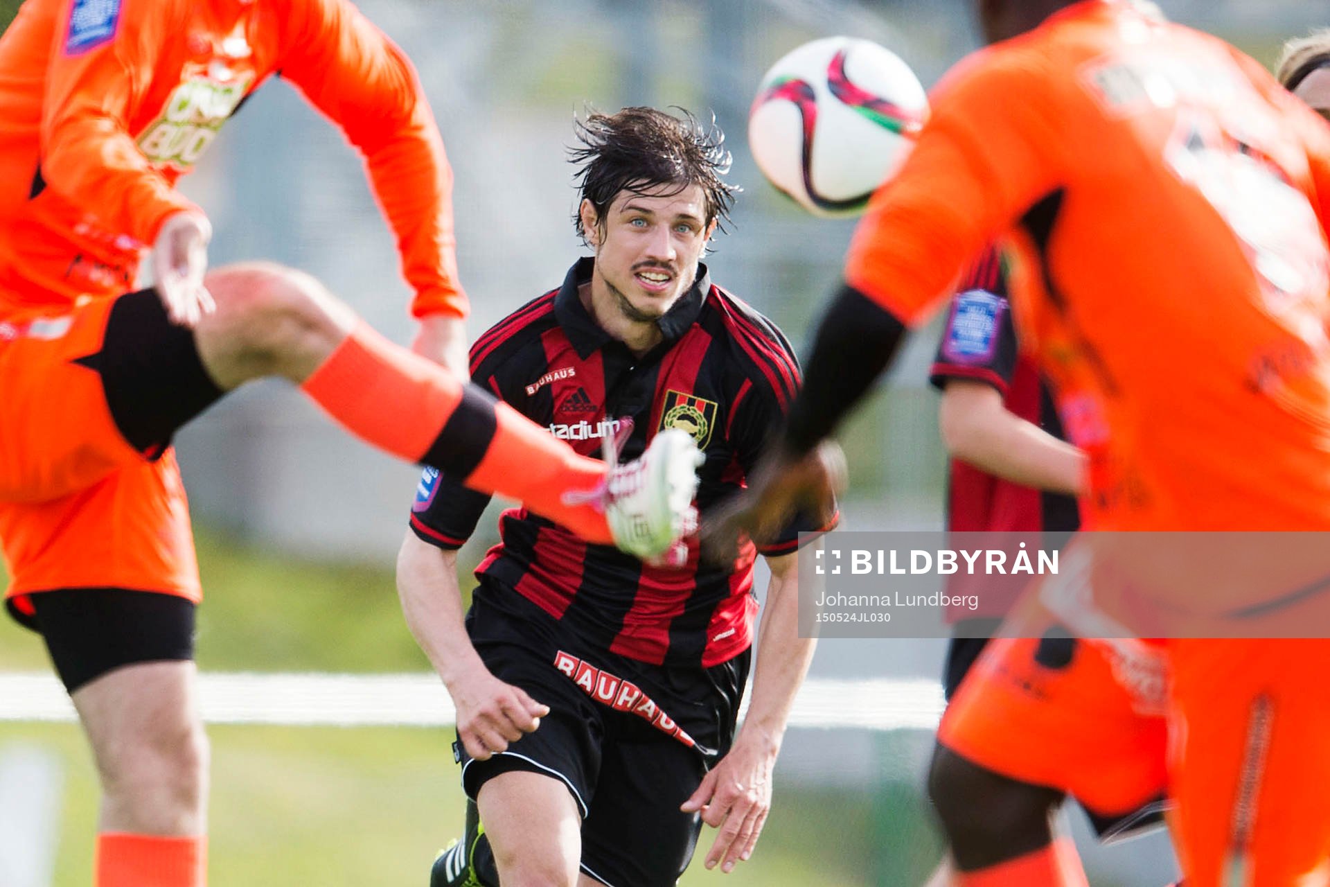 Brommapojkarnas Gabriel Petrovic under fotbollsmatchen i Superettan mellan Brommapojkarna och Varberg den 24 maj 2015 i Stockholm.