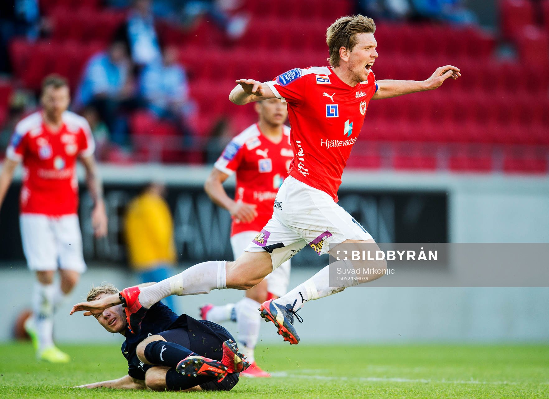 Kalmars David Elm och Malmö FFs Oscar Lewicki