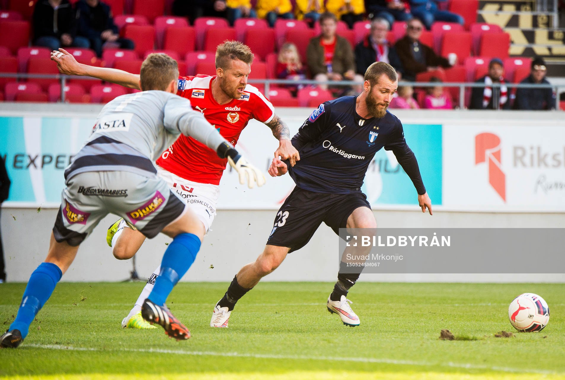 Malmö FFs Jo Inge Berget samt Kalmars Marcus Nilsson och