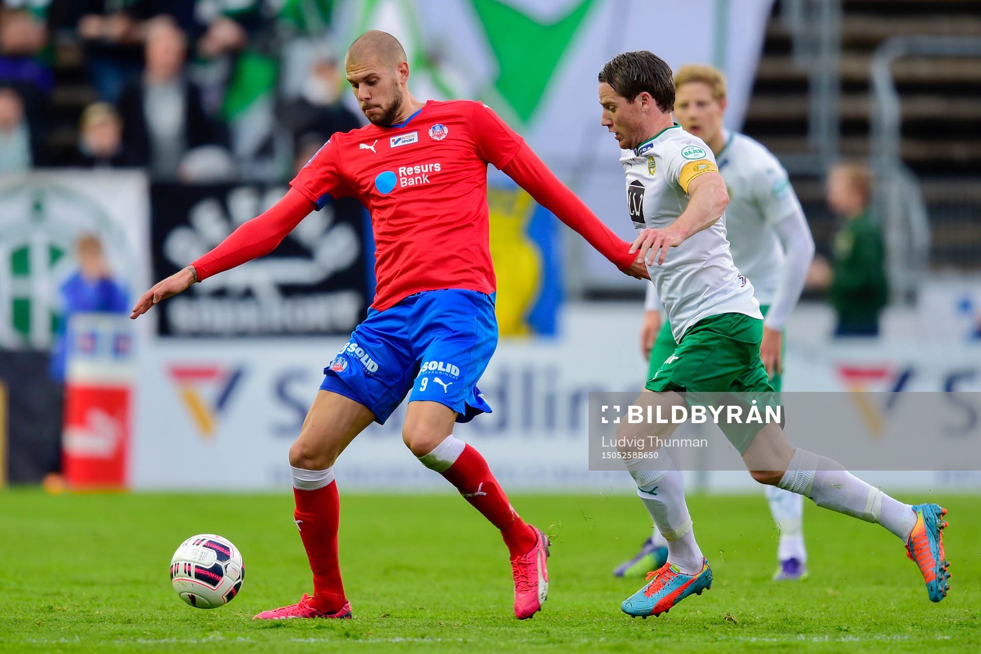 Helsingborgs Robin Simovic och Hammarbys Johan Persson
