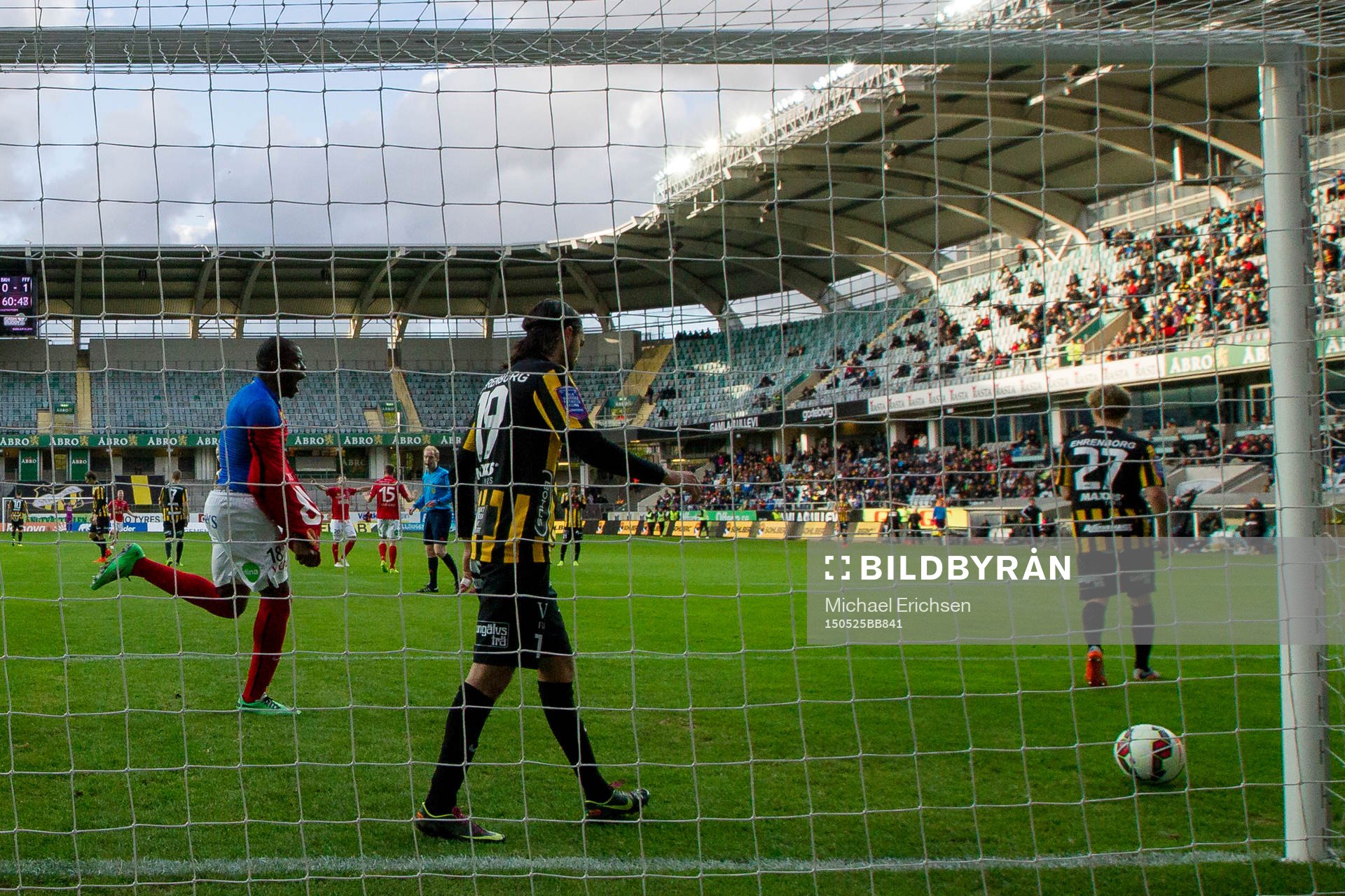 Falkenbergs Hakeem Araba jublar