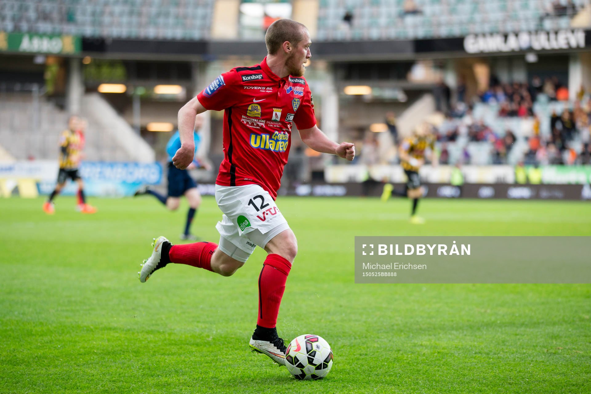 Falkenbergs Christoffer Carlsson under fotbollsmatchen i Allsvenskan mellan Häcken och Falkenberg den 25 maj 2015 i Göteborg.