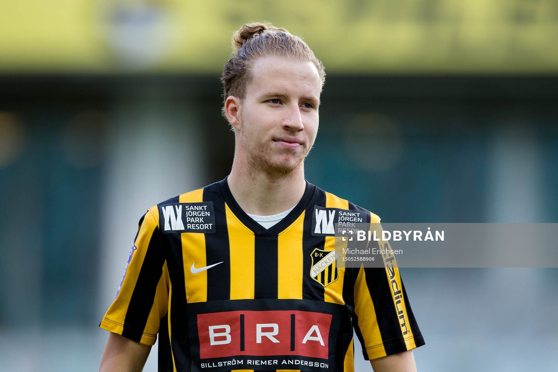 Häckens Samuel Gustafson innan fotbollsmatchen i