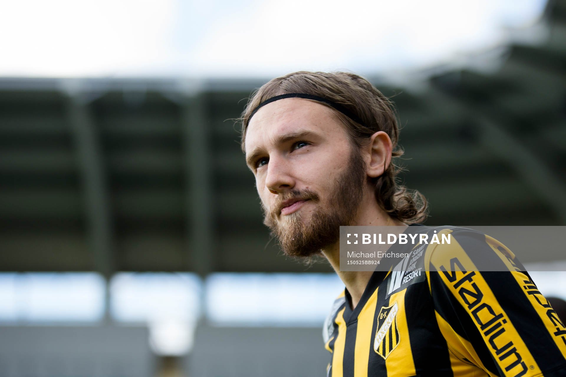 Häckens Simon Sandberg innan fotbollsmatchen i Allsvenskan