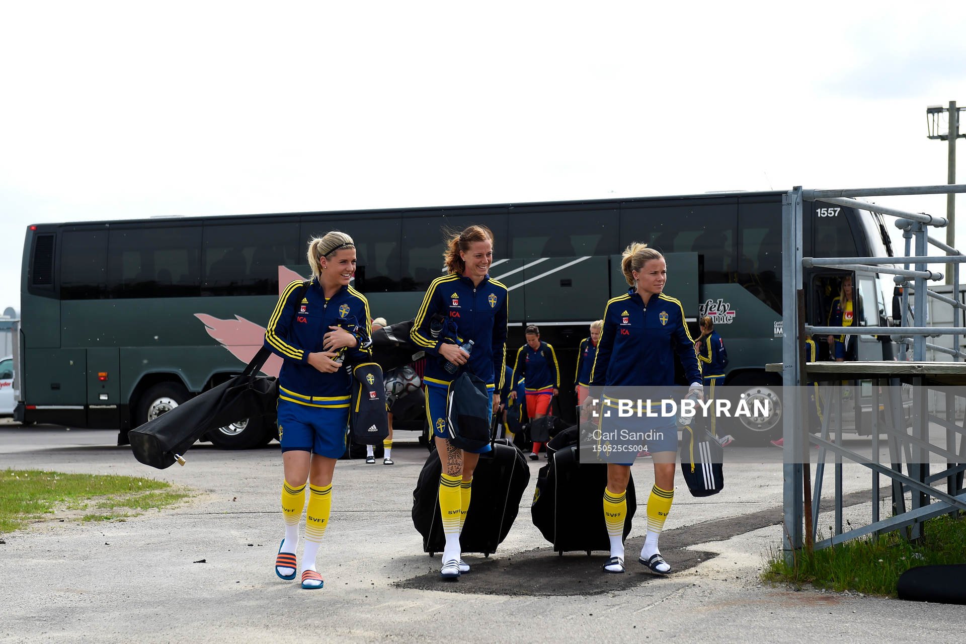 Olivia Schough, Lotta Schelin och Sara Thunebro kommer till
