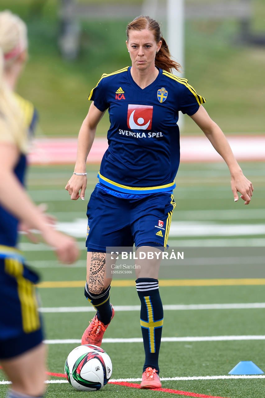 Lotta Schelin