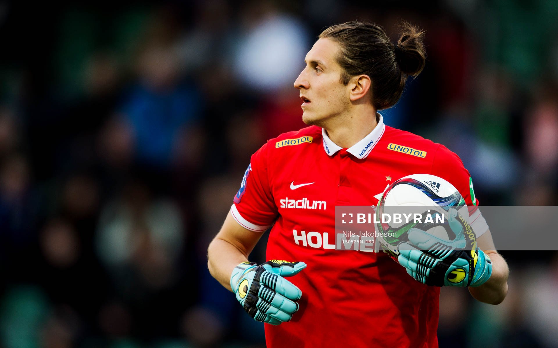 Norrköpings målvakt David Mitov Nilsson under fotbollsmatchen i Allsvenskan mellan GIF Sundsvall och IFK Norrköping den 25 maj 2015 i Sundsvall.