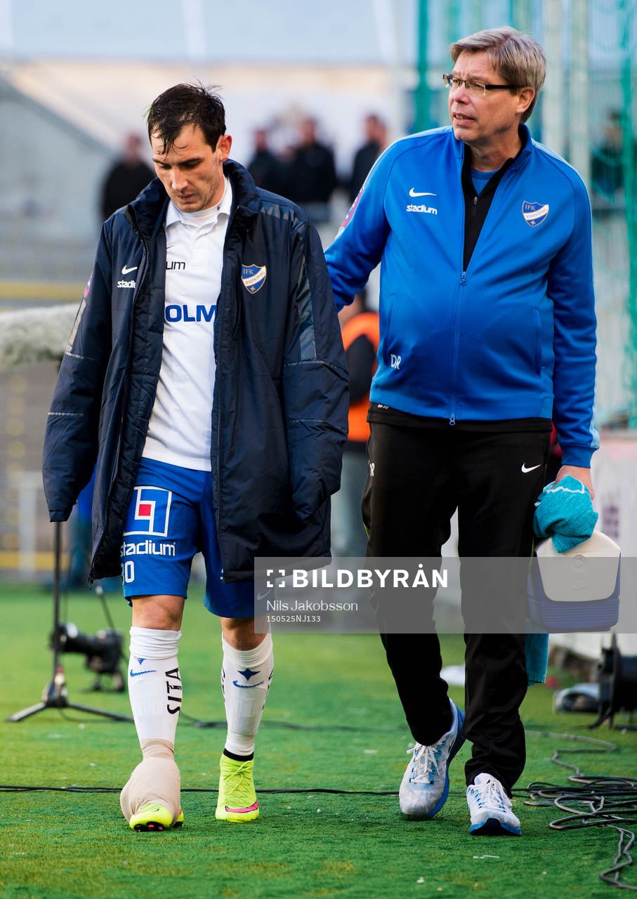 Norrköpings Nikola Tkalcic stukade foten