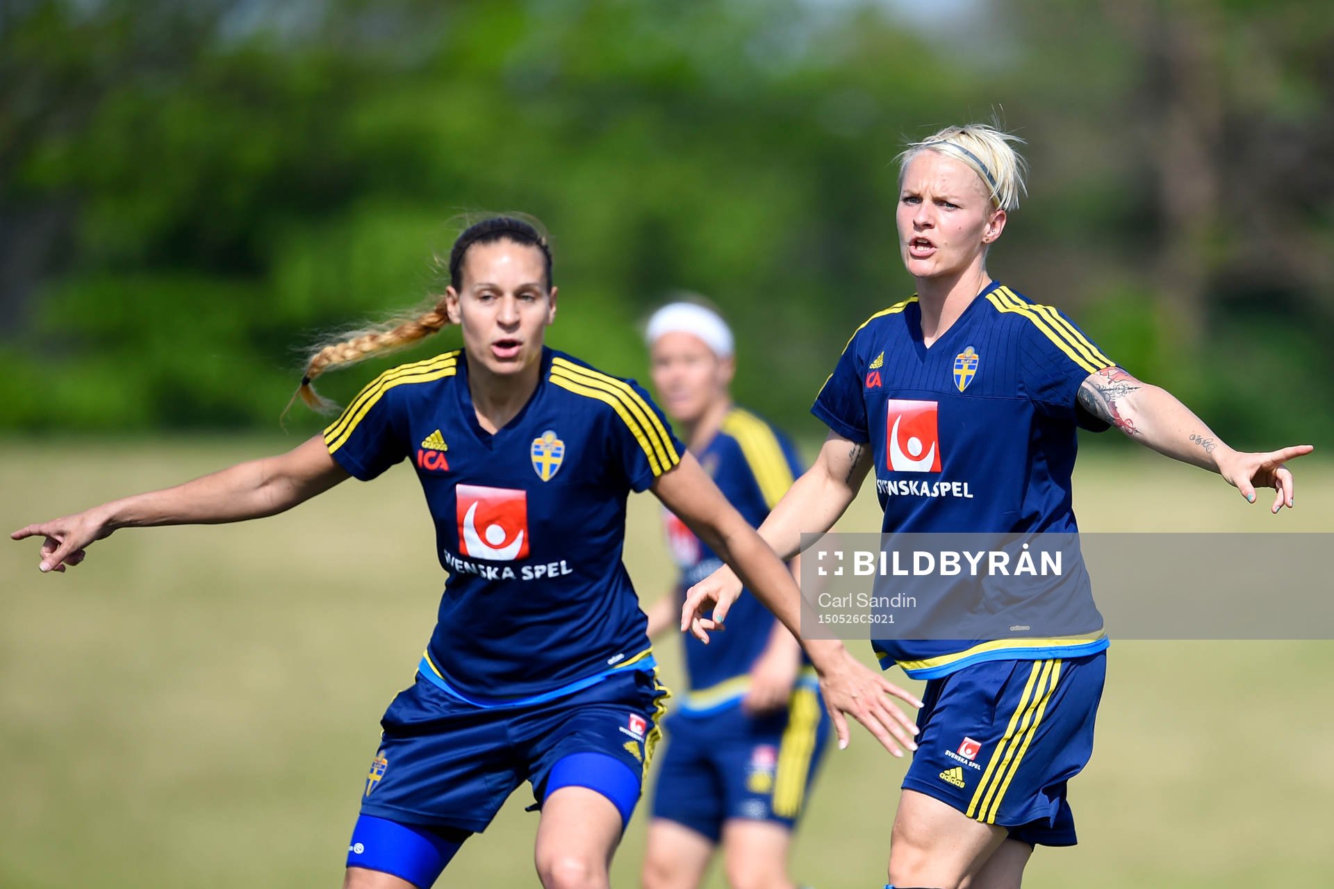 Sveriges Charlotte Rohlin och Nilla Fischer