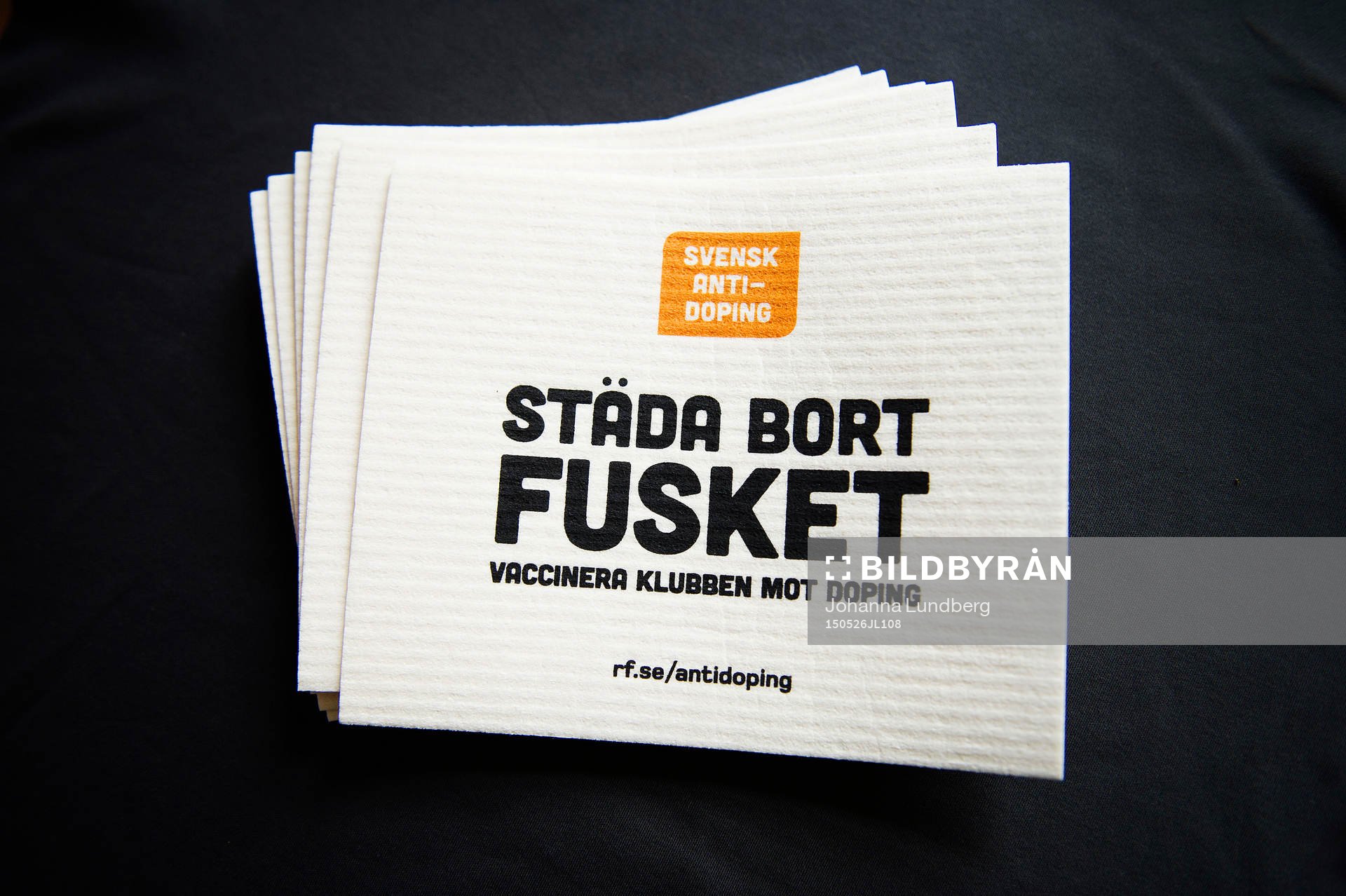 Informationsmaterial för dopingfri idrott den 26 maj 2015 i Stockholm. 