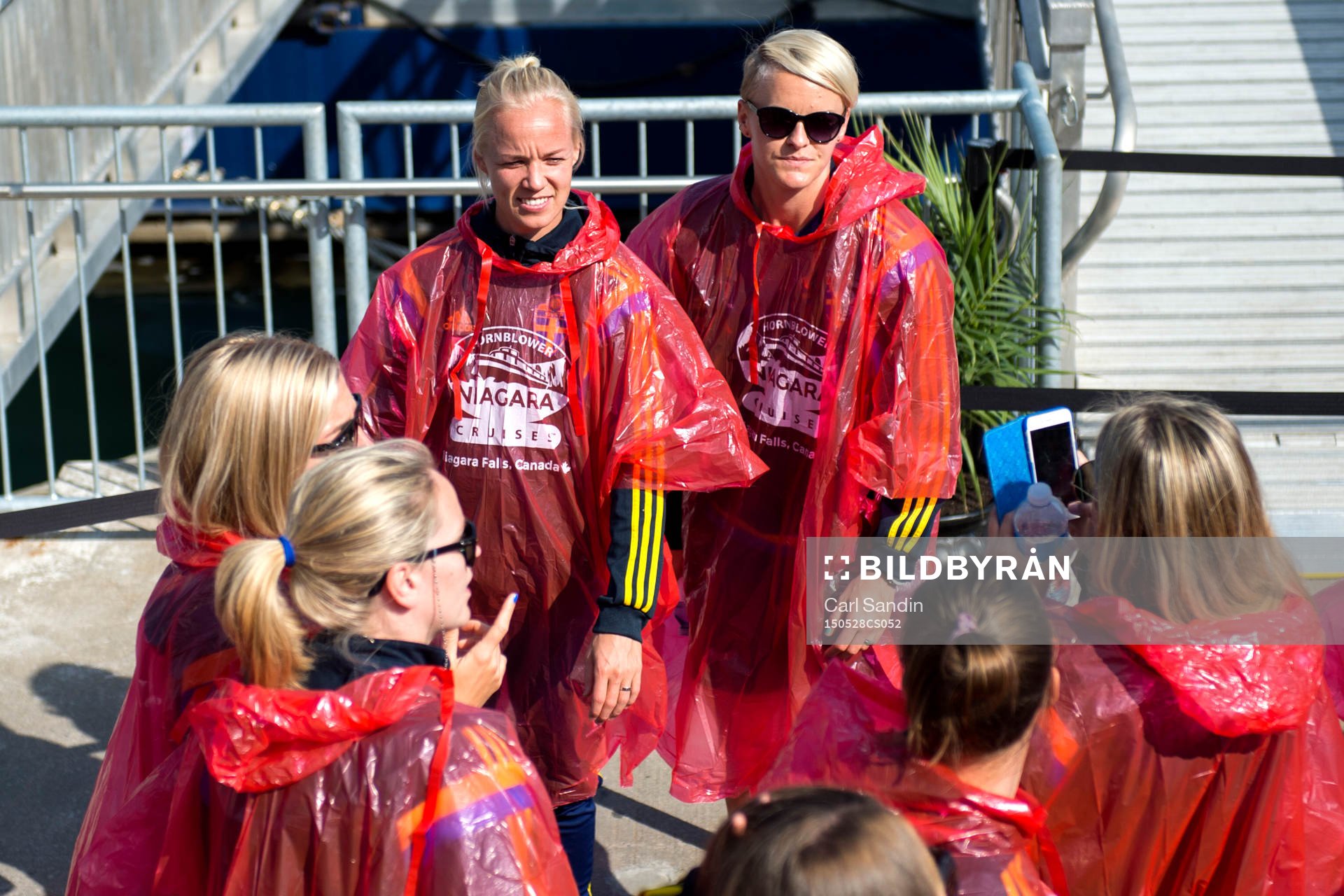 Sveriges Caroline Seger och Nilla Fischer