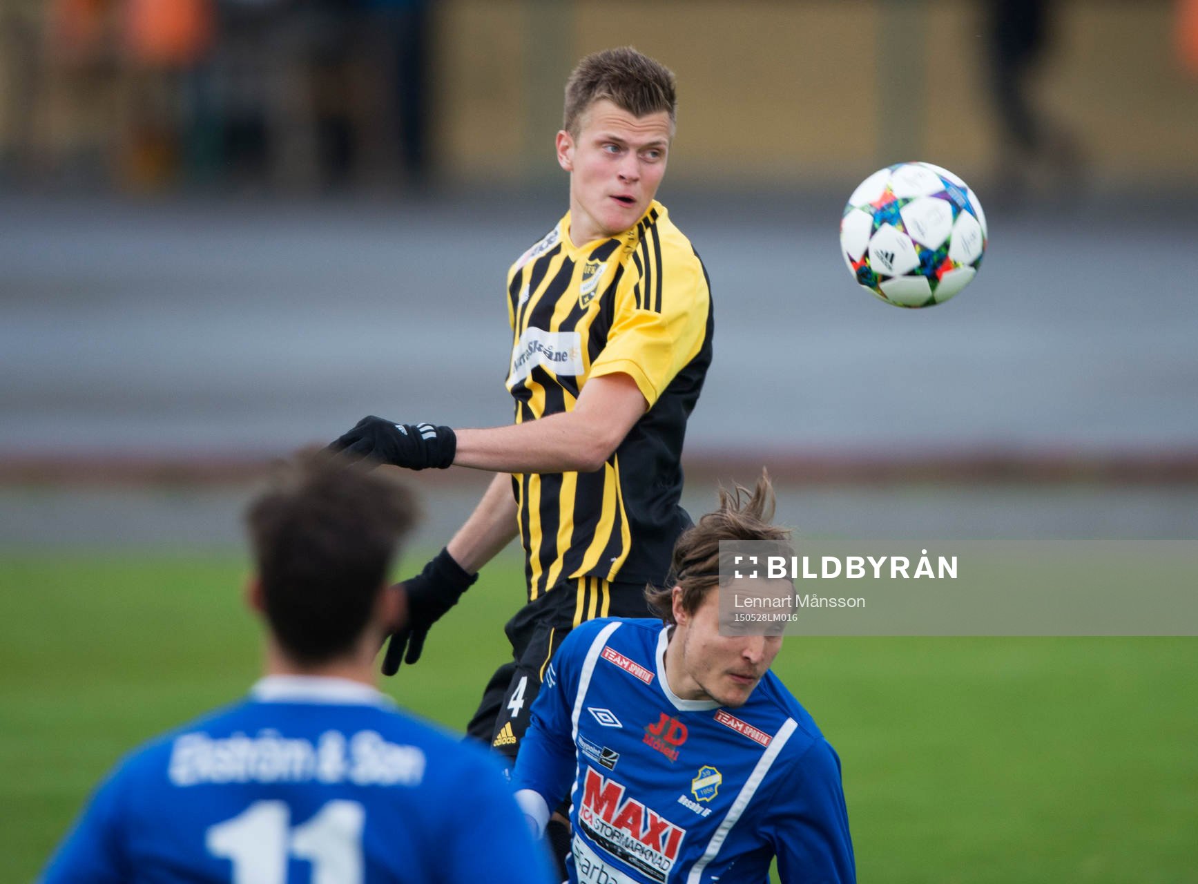 IFK Hässleholms Niklas Jönsson i matchen i division 2
