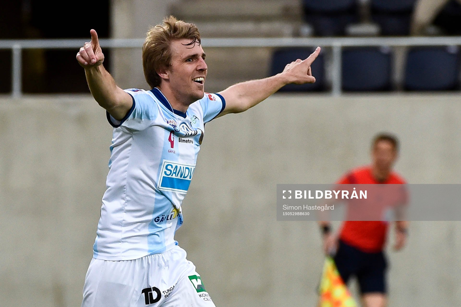 Gefles Johan Oremo jublar