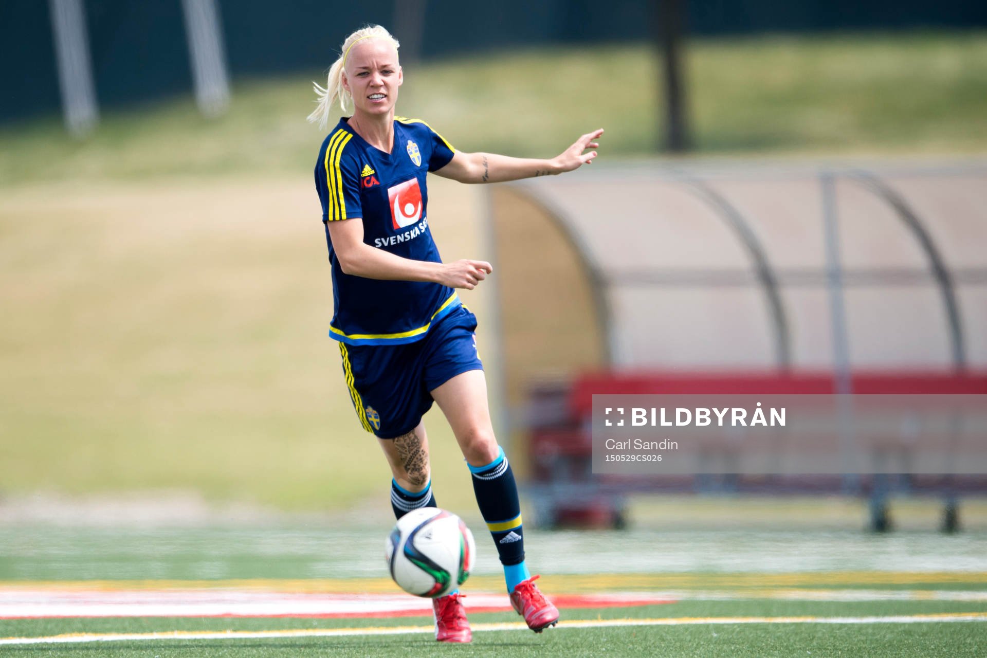 Sveriges Caroline Seger under en träning med landslaget den 29 maj 2015 i Toronto.