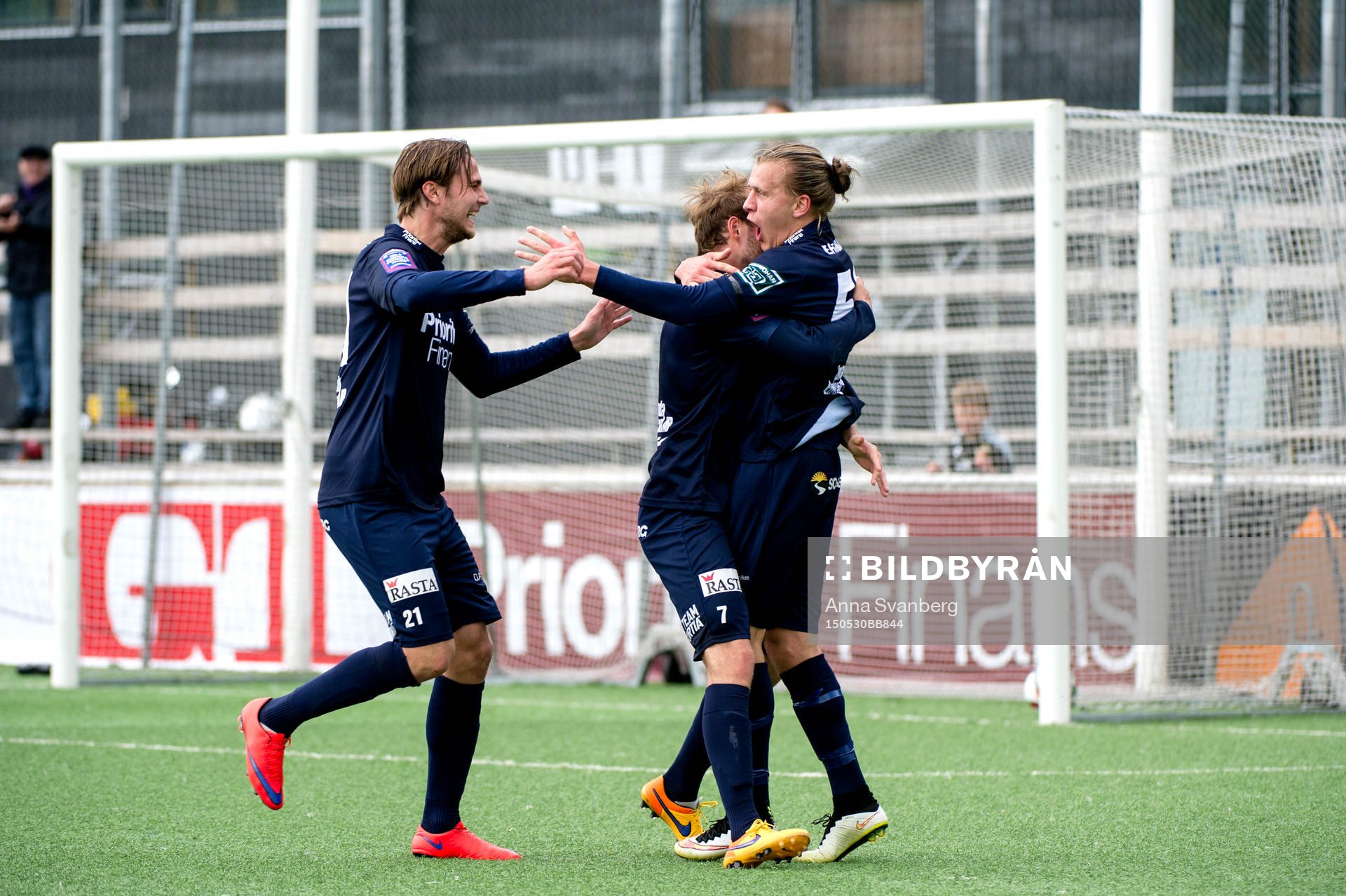 Utsiktens Jesper Westermark gör 1-0