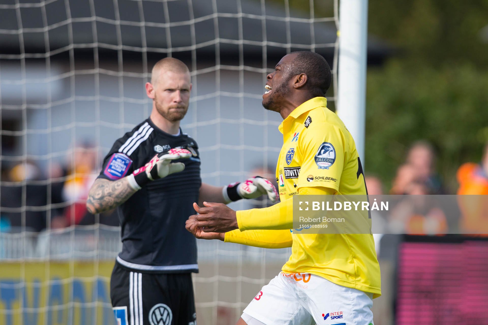 Falkenbergs Hakeem Araba är frustrerad