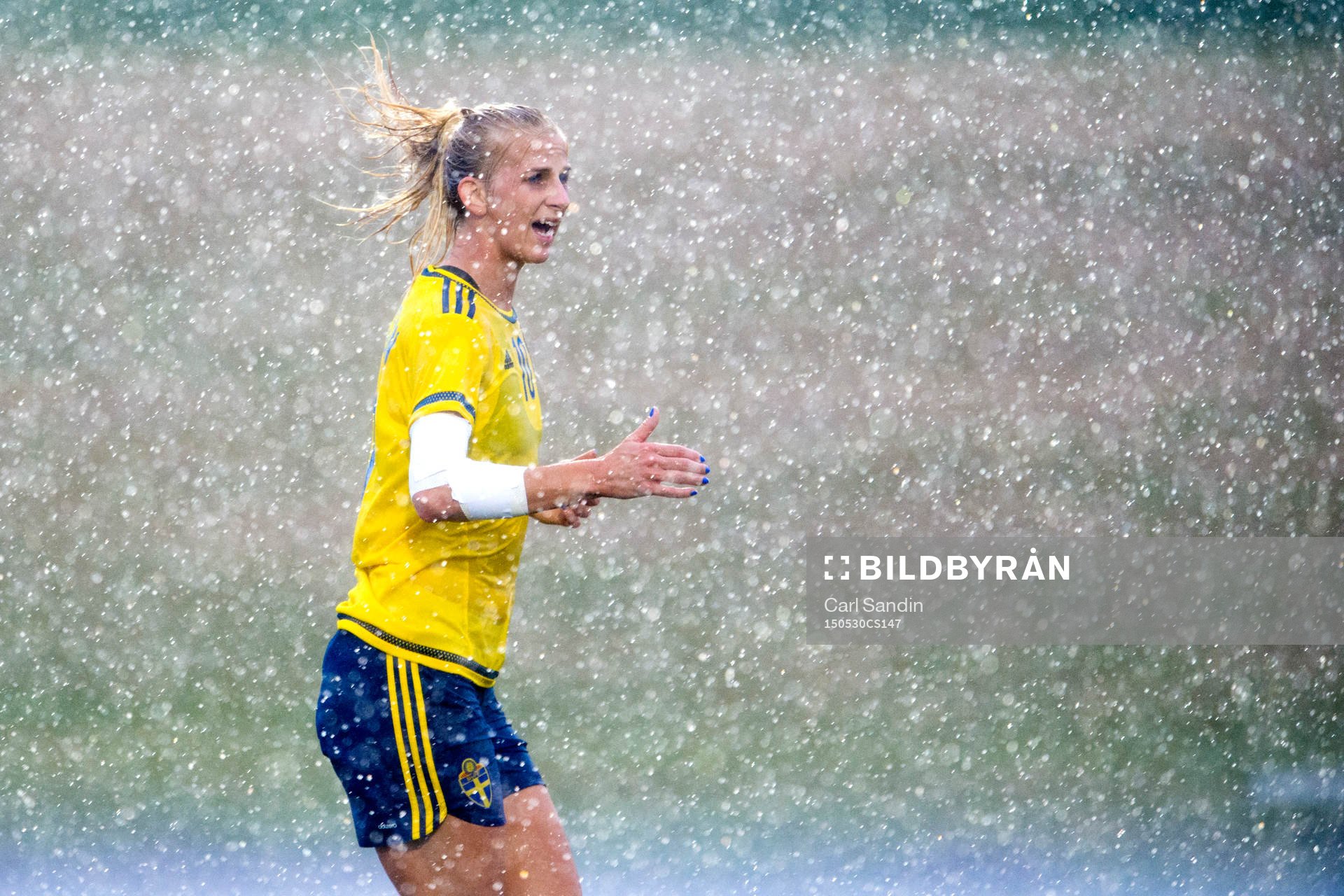 Sveriges Sofia Jakobsson i regnet