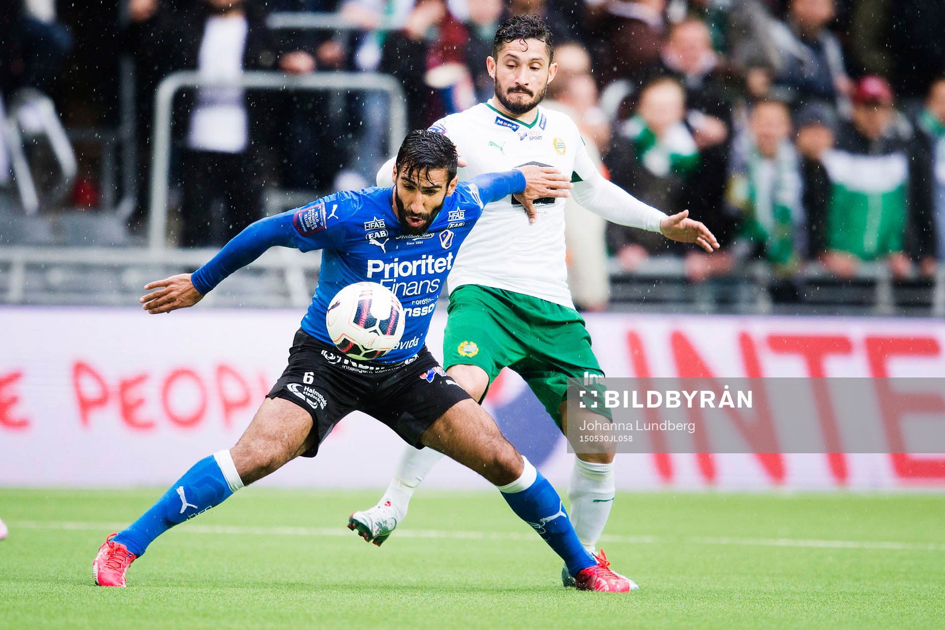 Halmstads Mohammed Ali Khan och Hammarbys Pablo Pinones-Arce