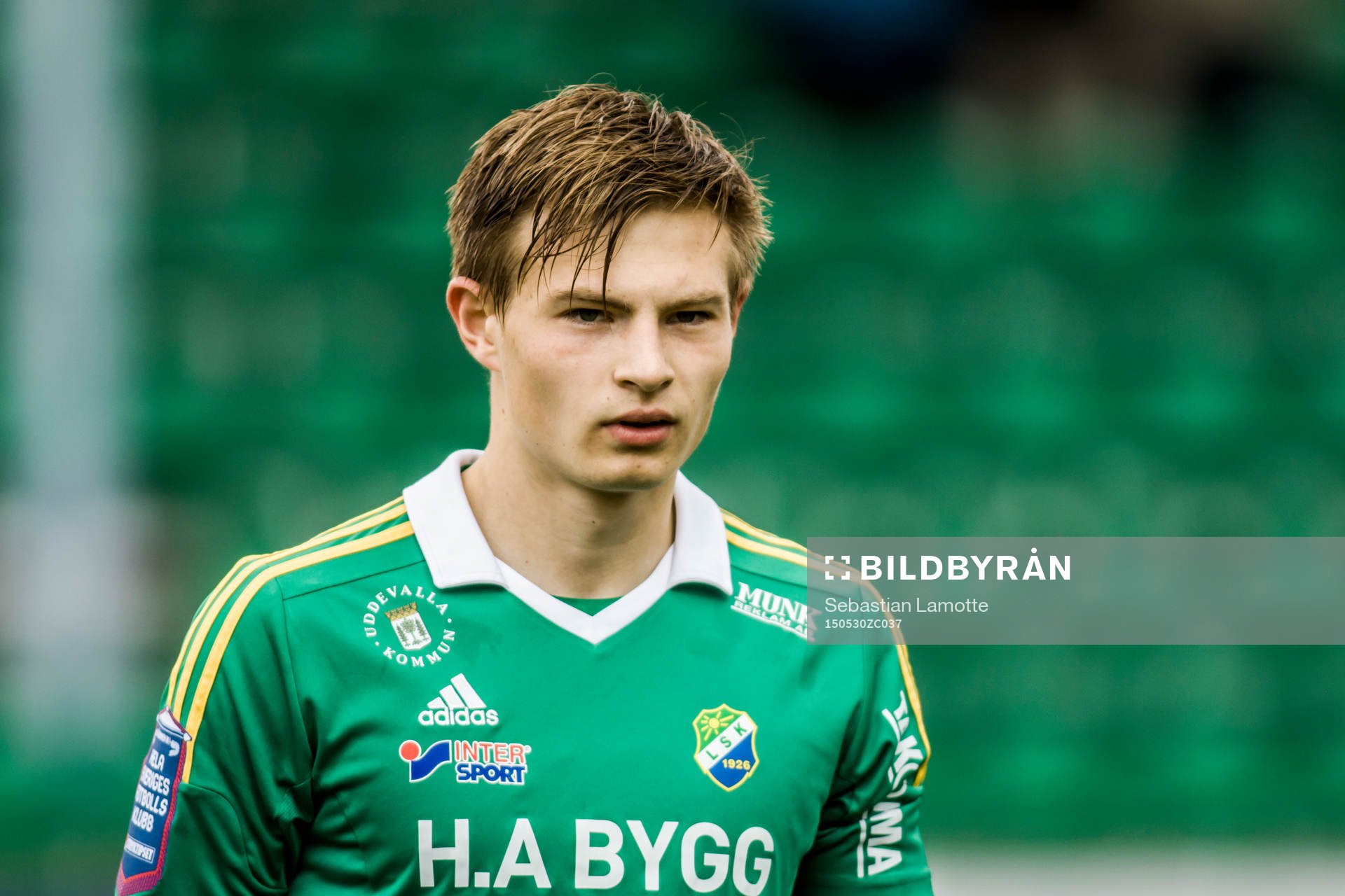  Ljungskiles Linus Dahl under fotbollsmatchen i Superettan mellan Ljungskile och Östersund  den 30 maj 2015 i Ljungskile.